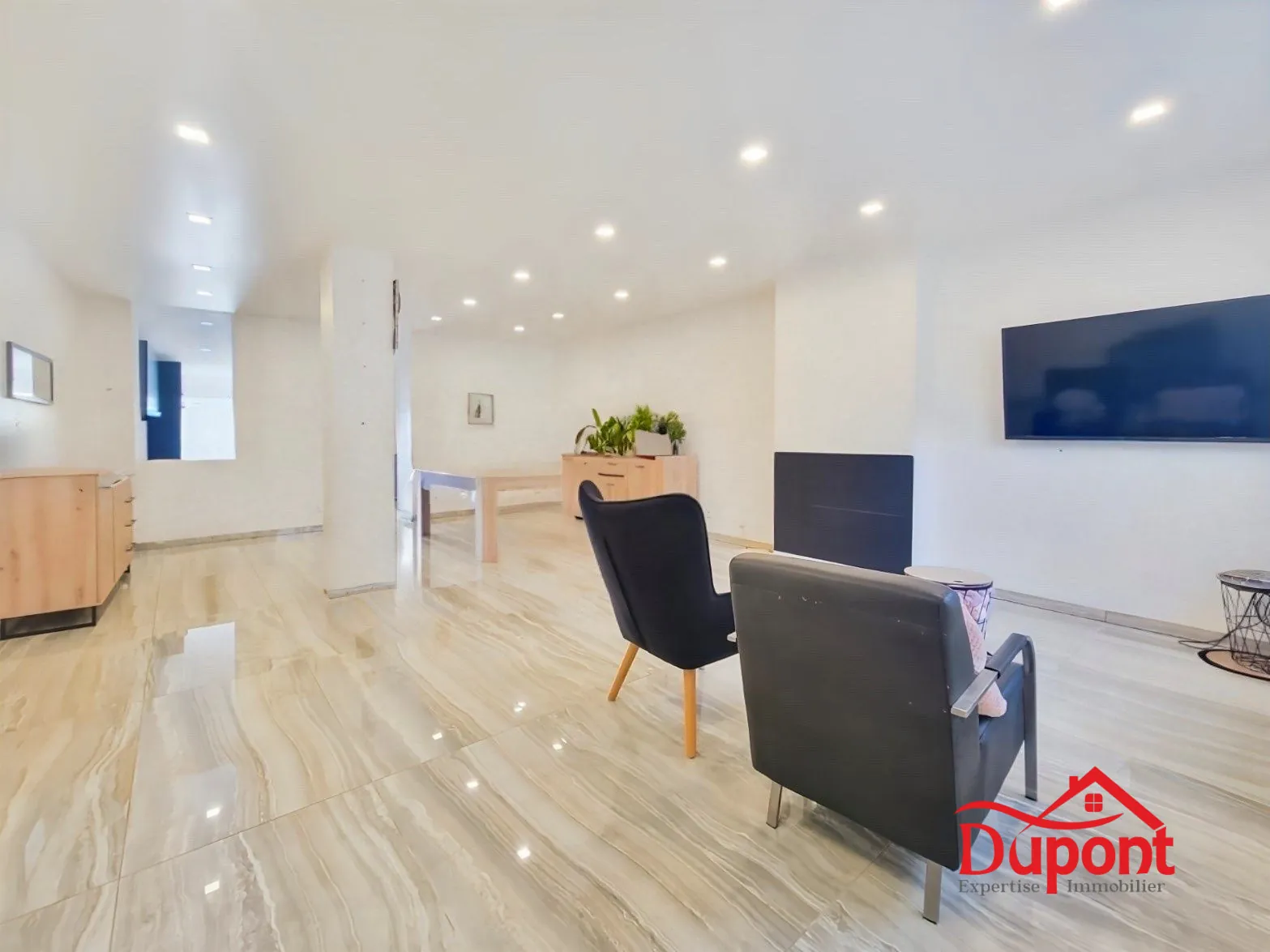 Maison mitoyenne 2 côtés de 104 m² avec jardin à Le Cateau en vente