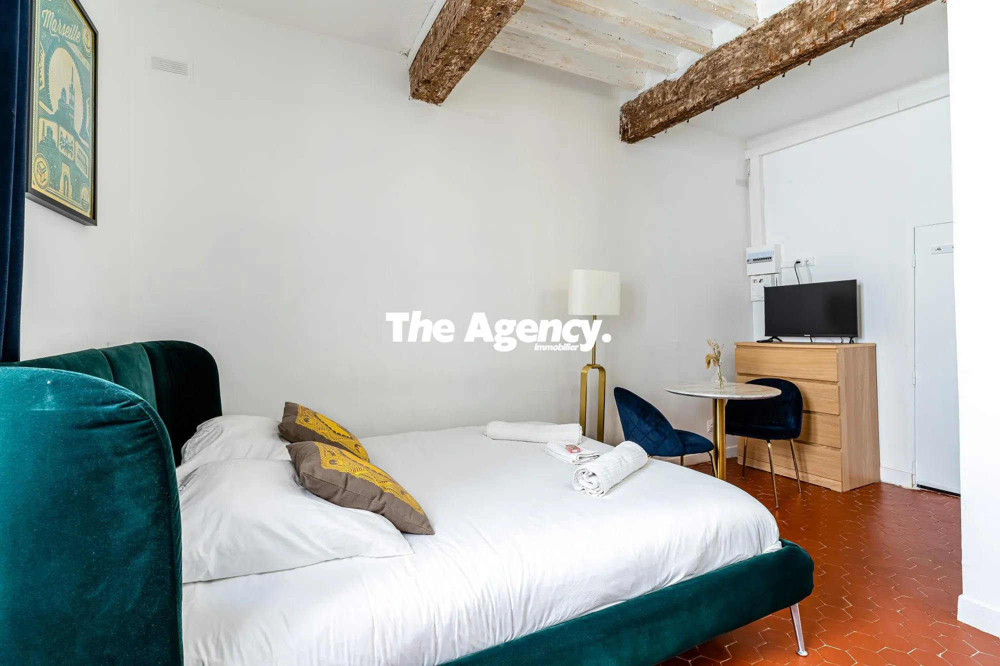 Studio rénové de 17m² au cœur du Panier, Marseille – idéal investissement locatif 
