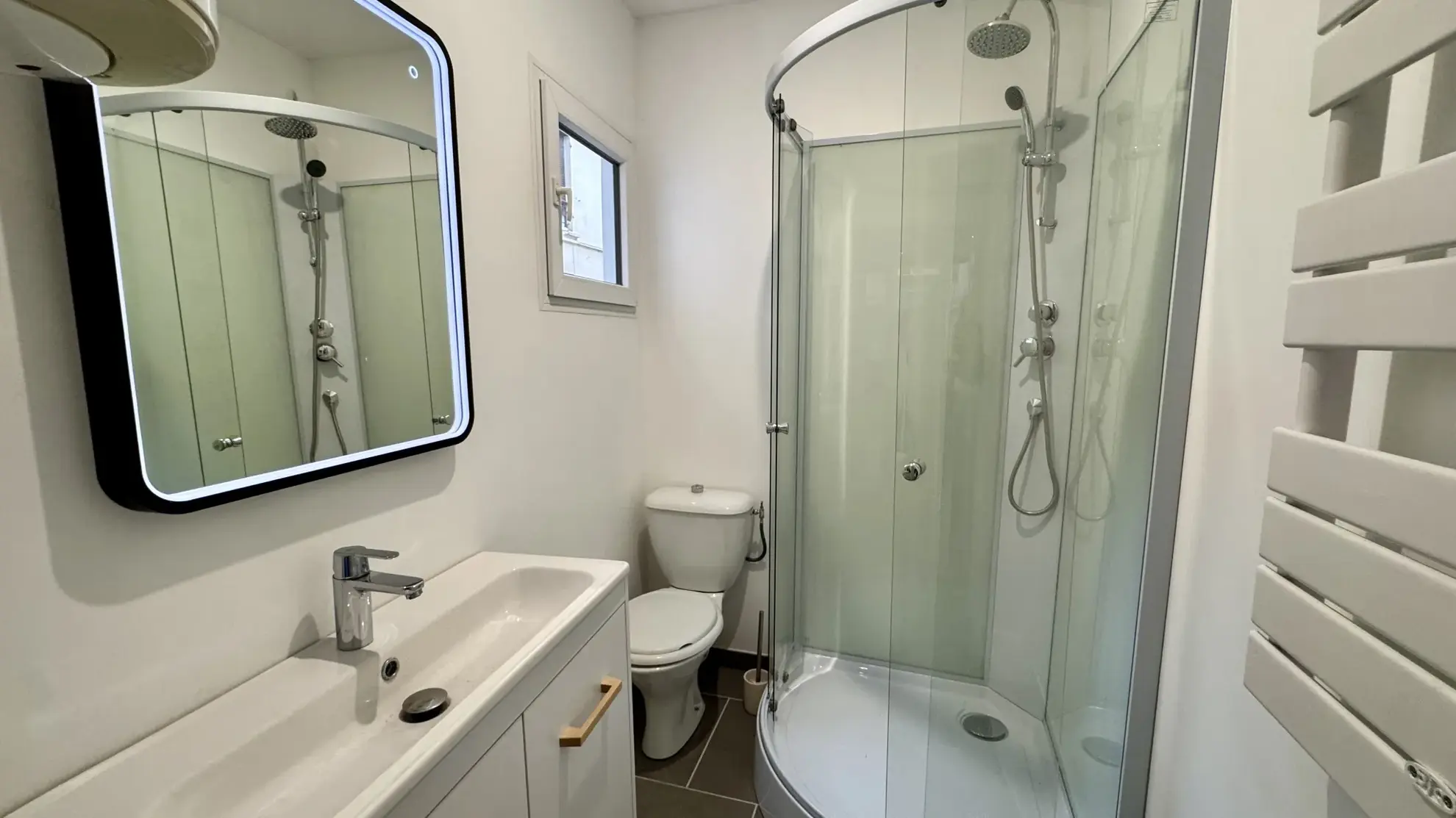 Local de 32 m² à Vichy, potentiel de transformation en logement à proximité de la gare