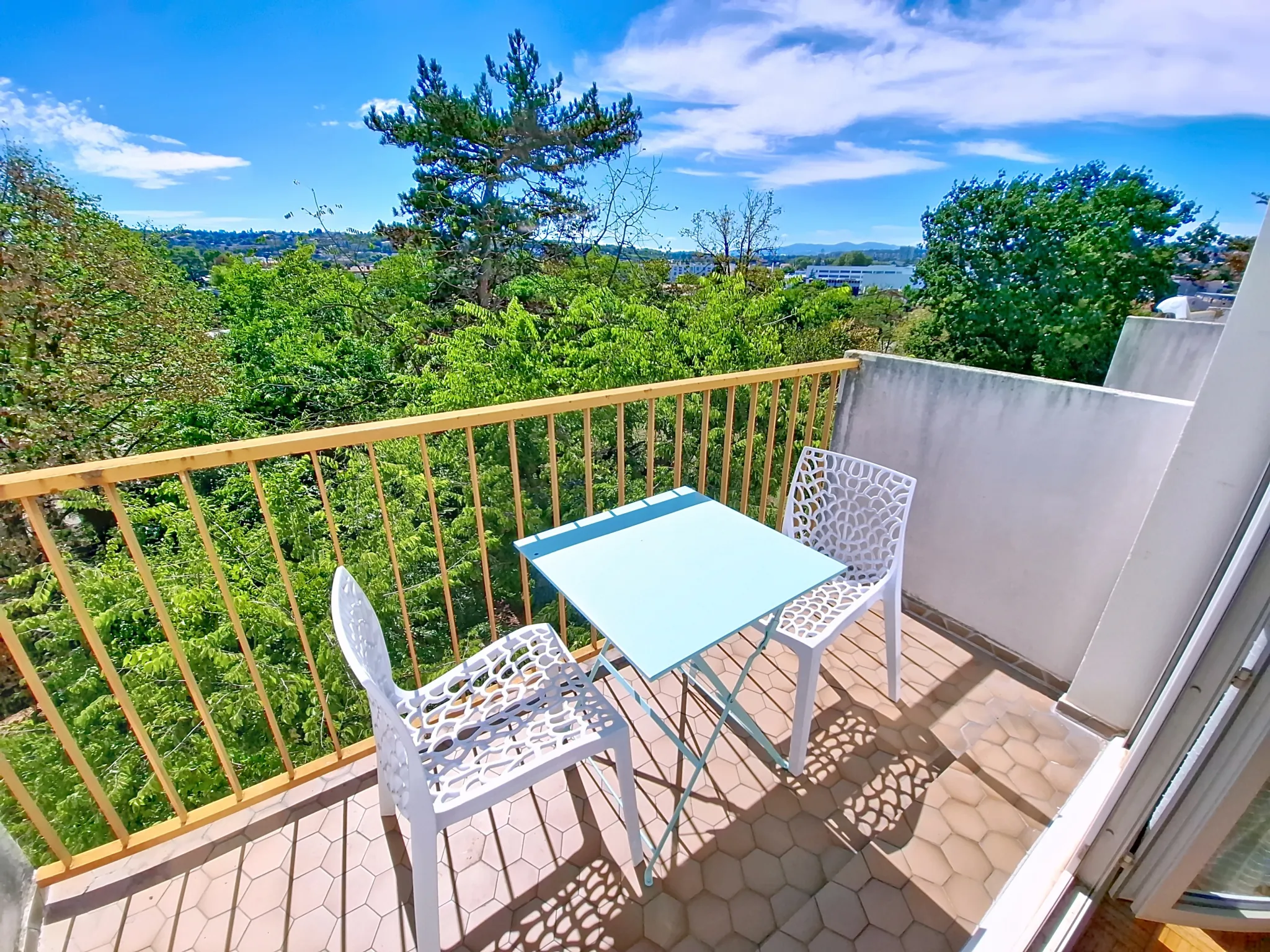 Vente d’un appartement T4 à Oullins - Pierre Bénite avec vue dégagée