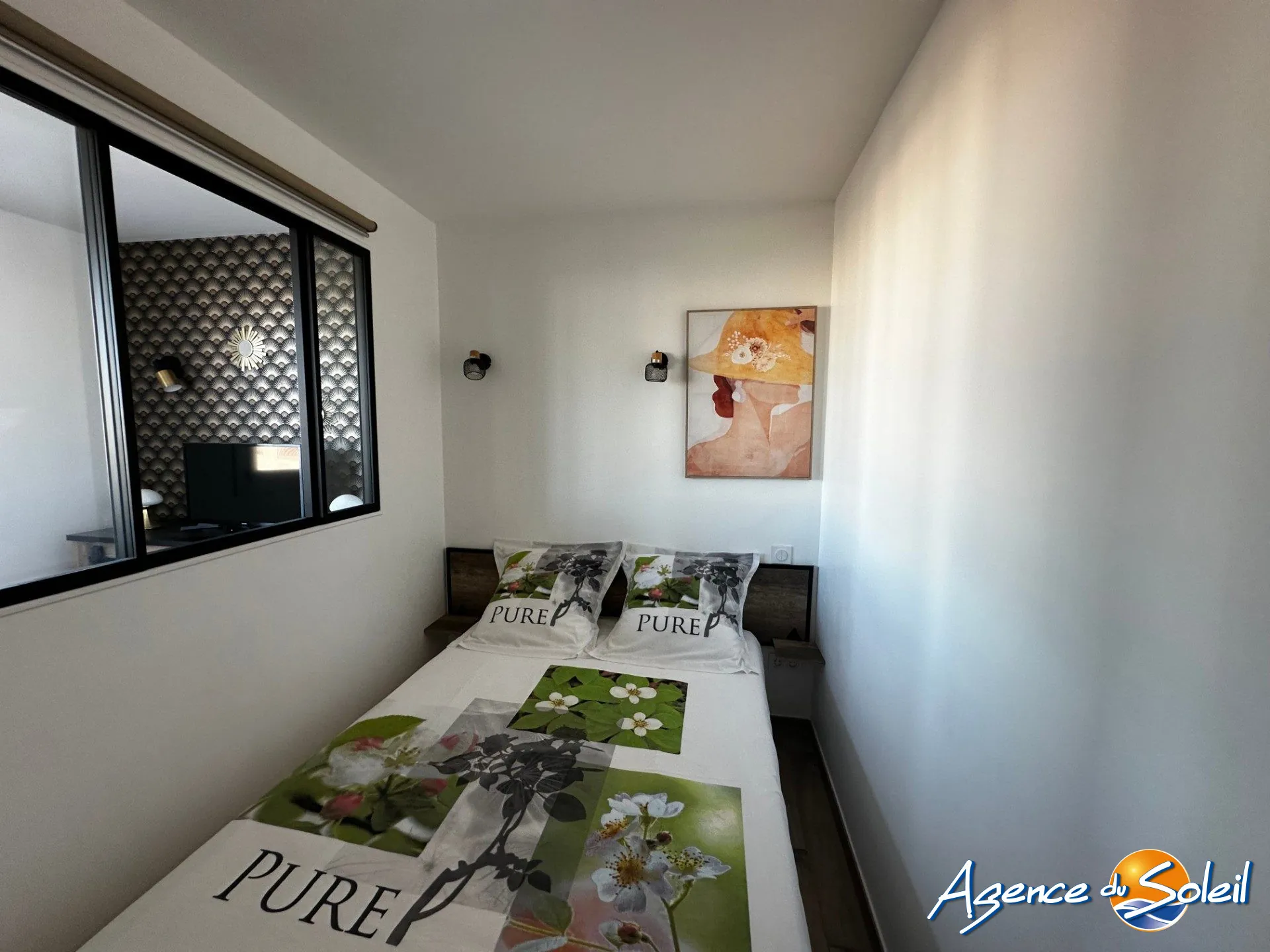 Appartement T1 rénové à Canet plage avec vue mer et ascenseur 