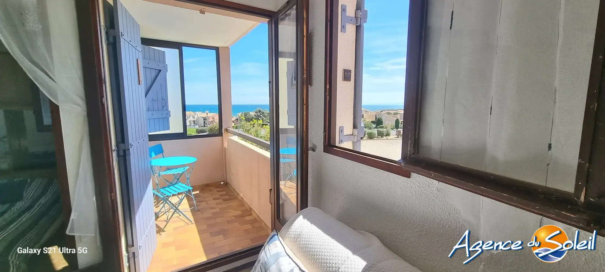 Apparemment T2 avec cabine, balcon et vue mer à Saint Pierre la Mer 