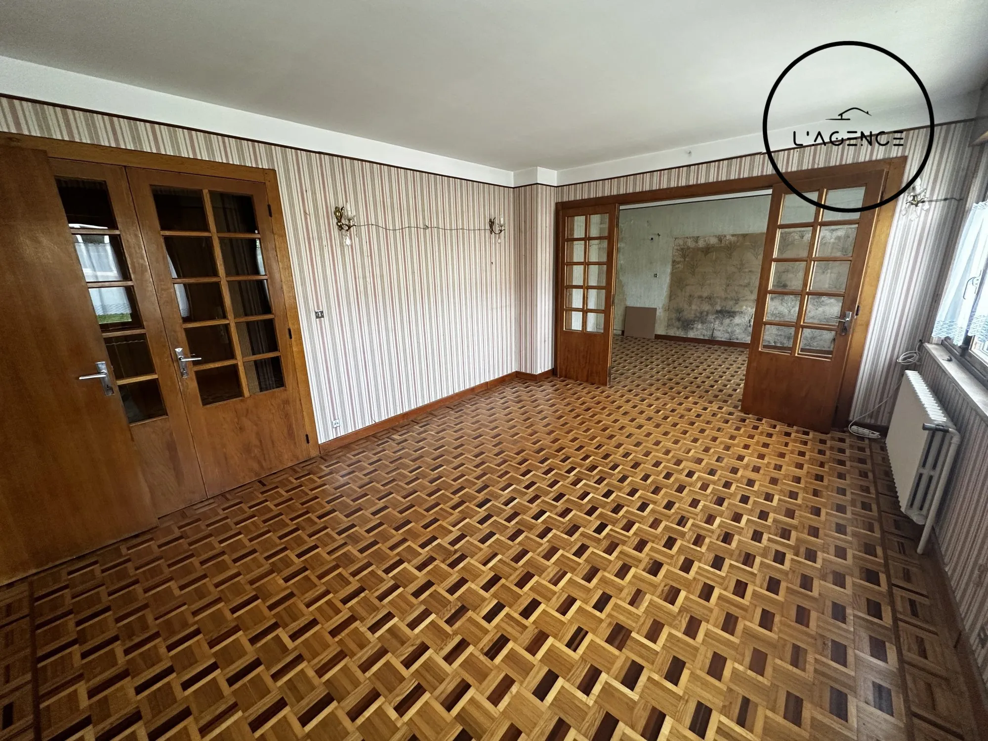 Belle maison individuelle de 180 m² avec jardin et garage à Charmois