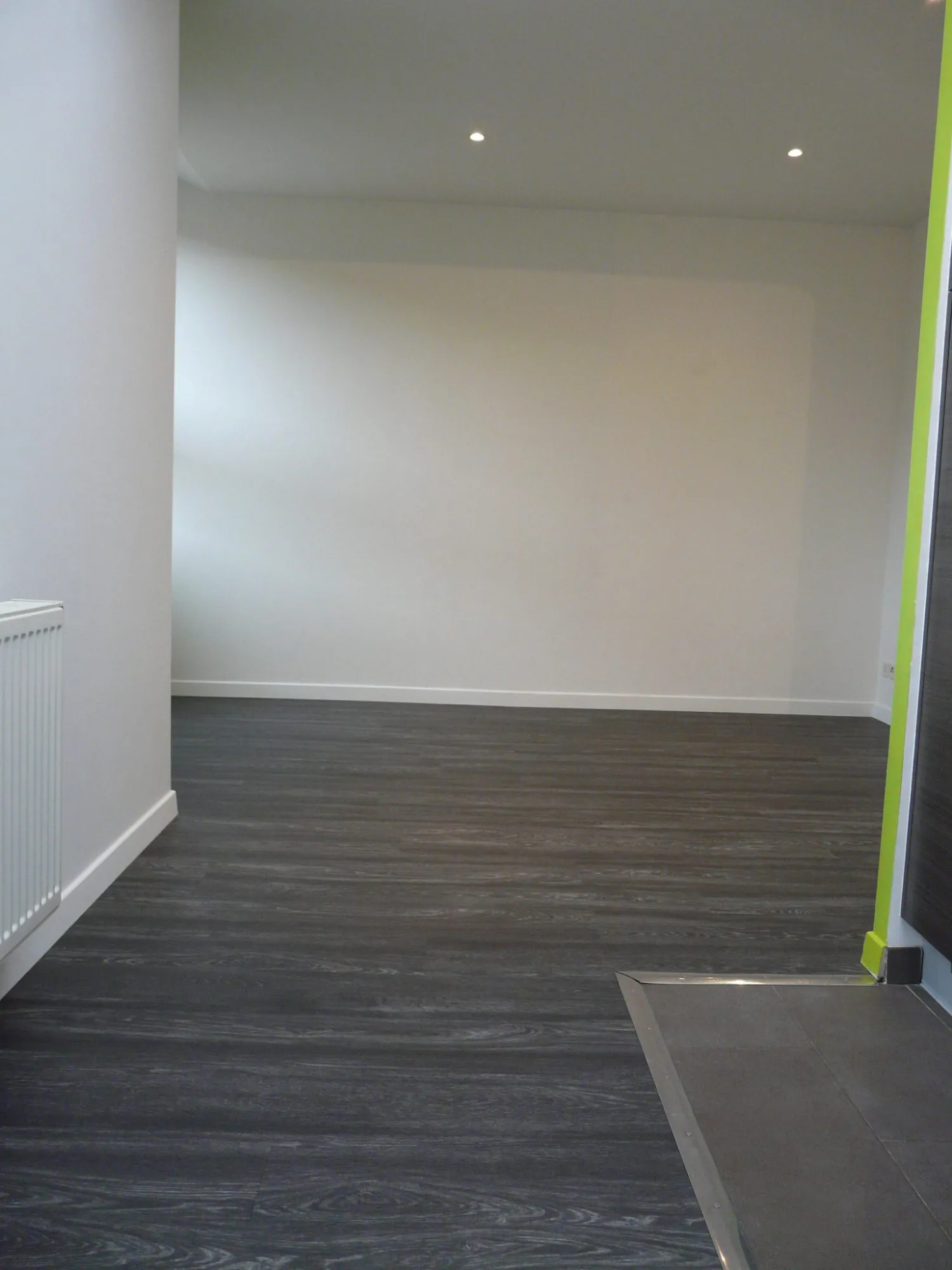 Appartement T2 Saint-Omer - vue 1 séjour Appartement T2 à Saint-Omer - Provenance moderne et lumineuse, parking compris 