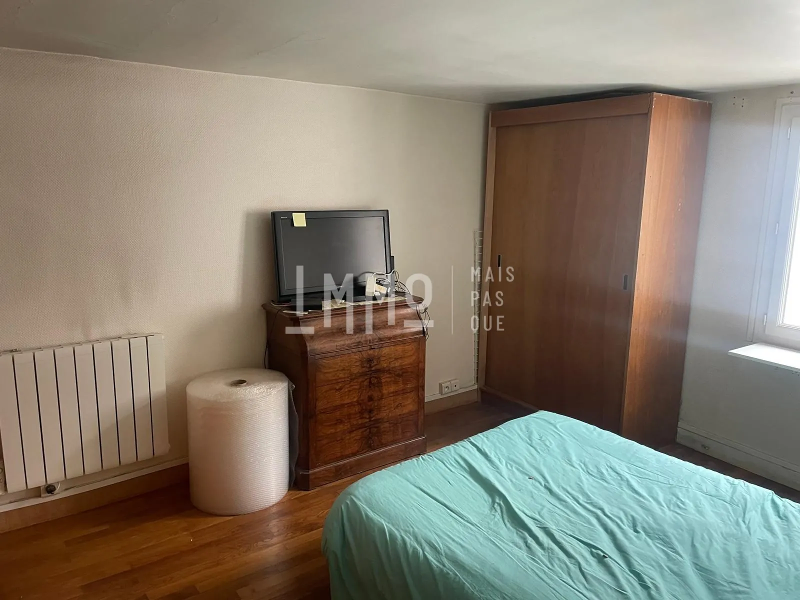 Appartement 2 pièces à Montesson avec cour et cave au cœur du centre-ville 