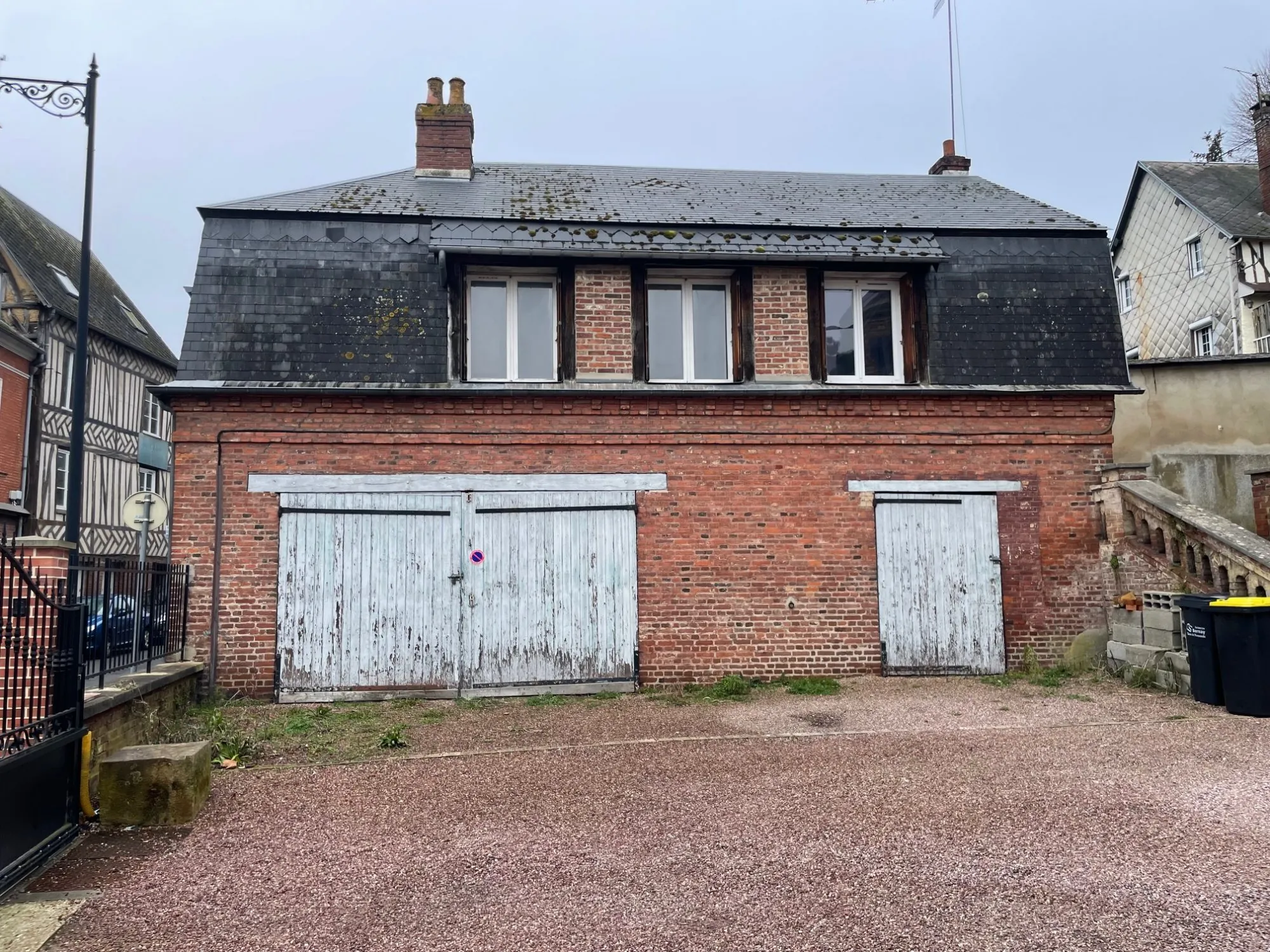 Maison à rénover au centre-ville de Bernay - 60 m²