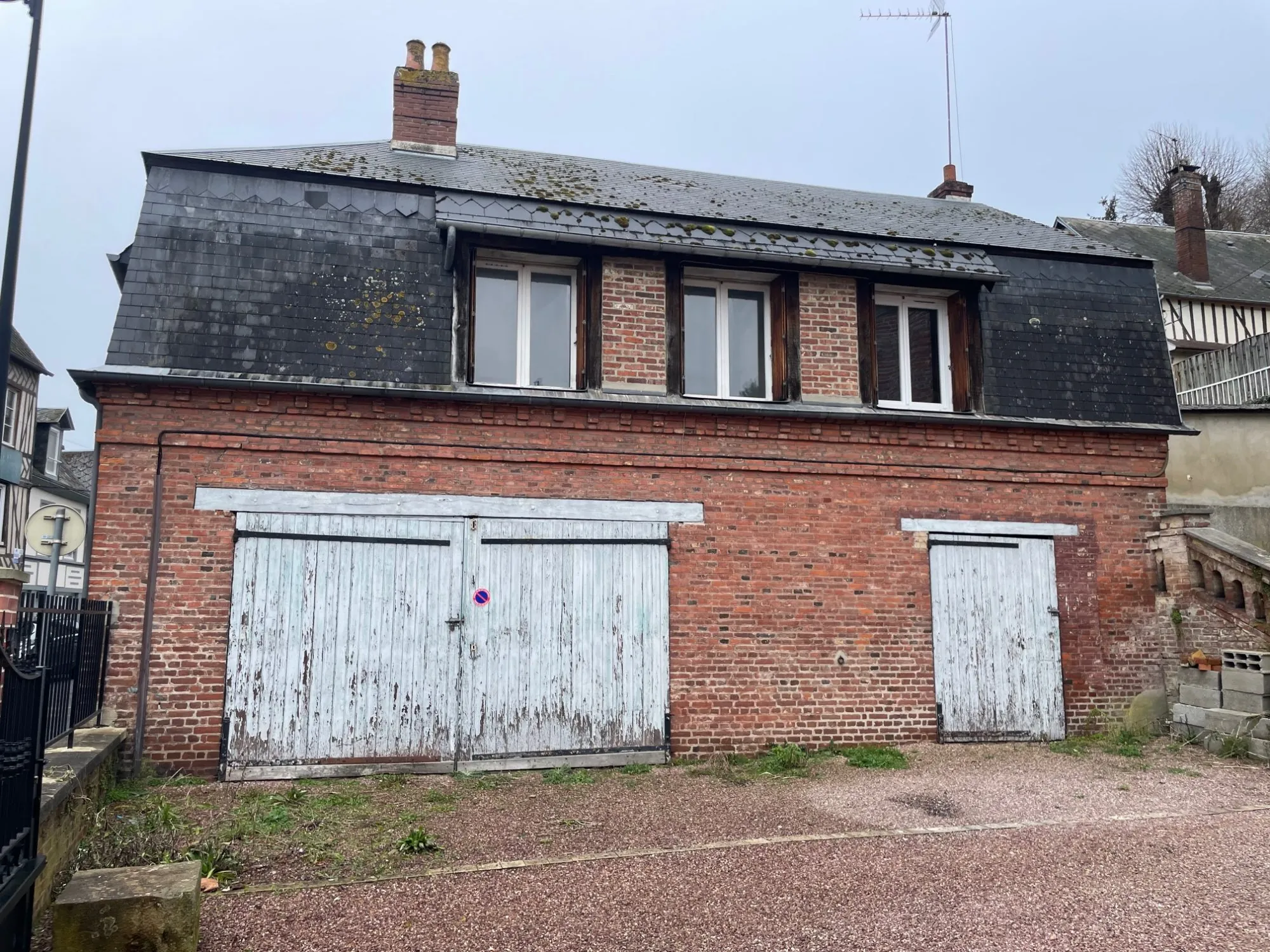 Maison à rénover au centre-ville de Bernay - 60 m² 