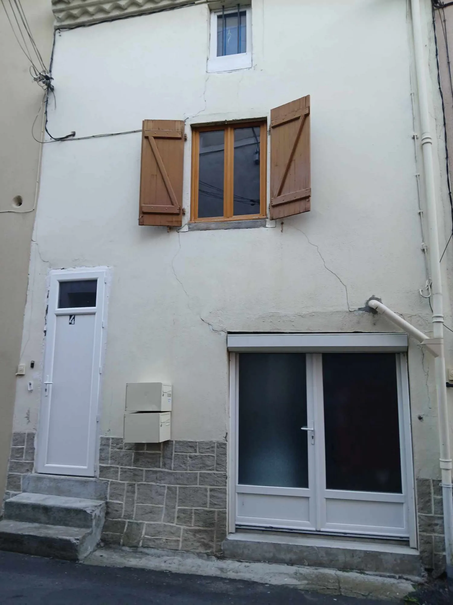 Immeuble à vendre à Brioude - Immeuble locatif avec fort potentiel en centre-ville