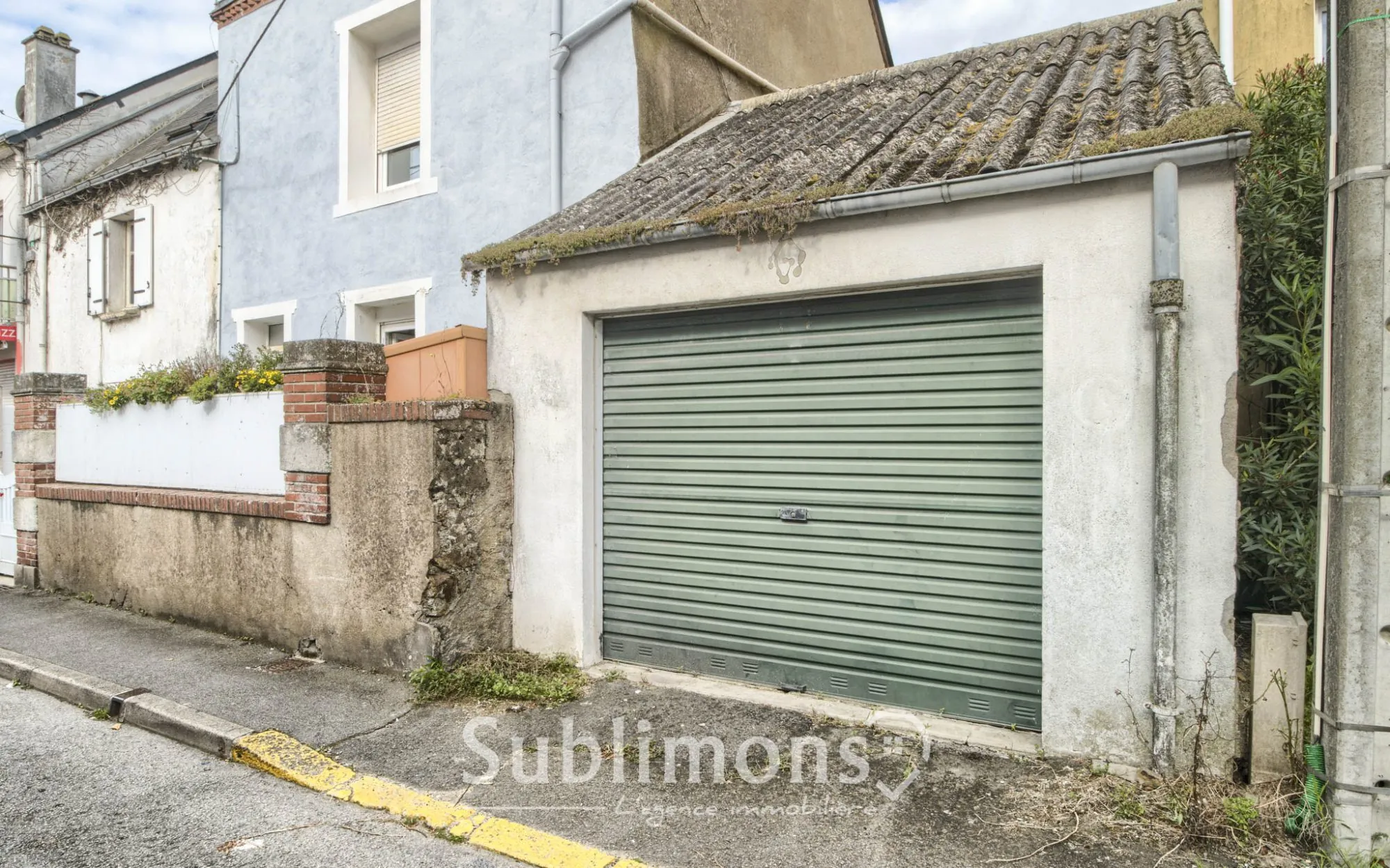 Garage de 20 m² à vendre à Saint-Nazaire dans le quartier de Méan 