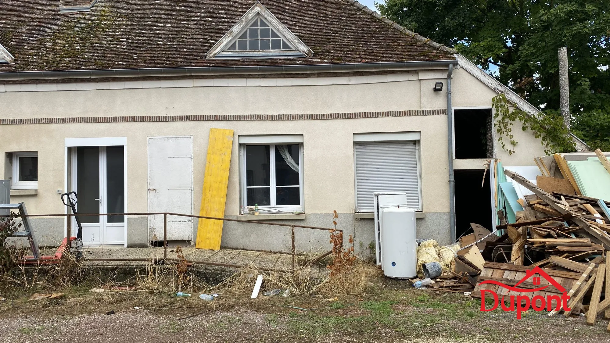 Maison ancienne de 120 m² à Le Pavillon-Sainte-Julie – Charmante et spacieuse