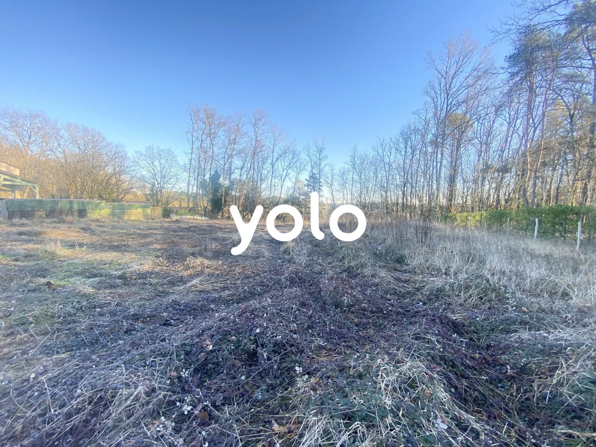 Terrain constructible de 1668 m² à Chancelade, proche Périgueux