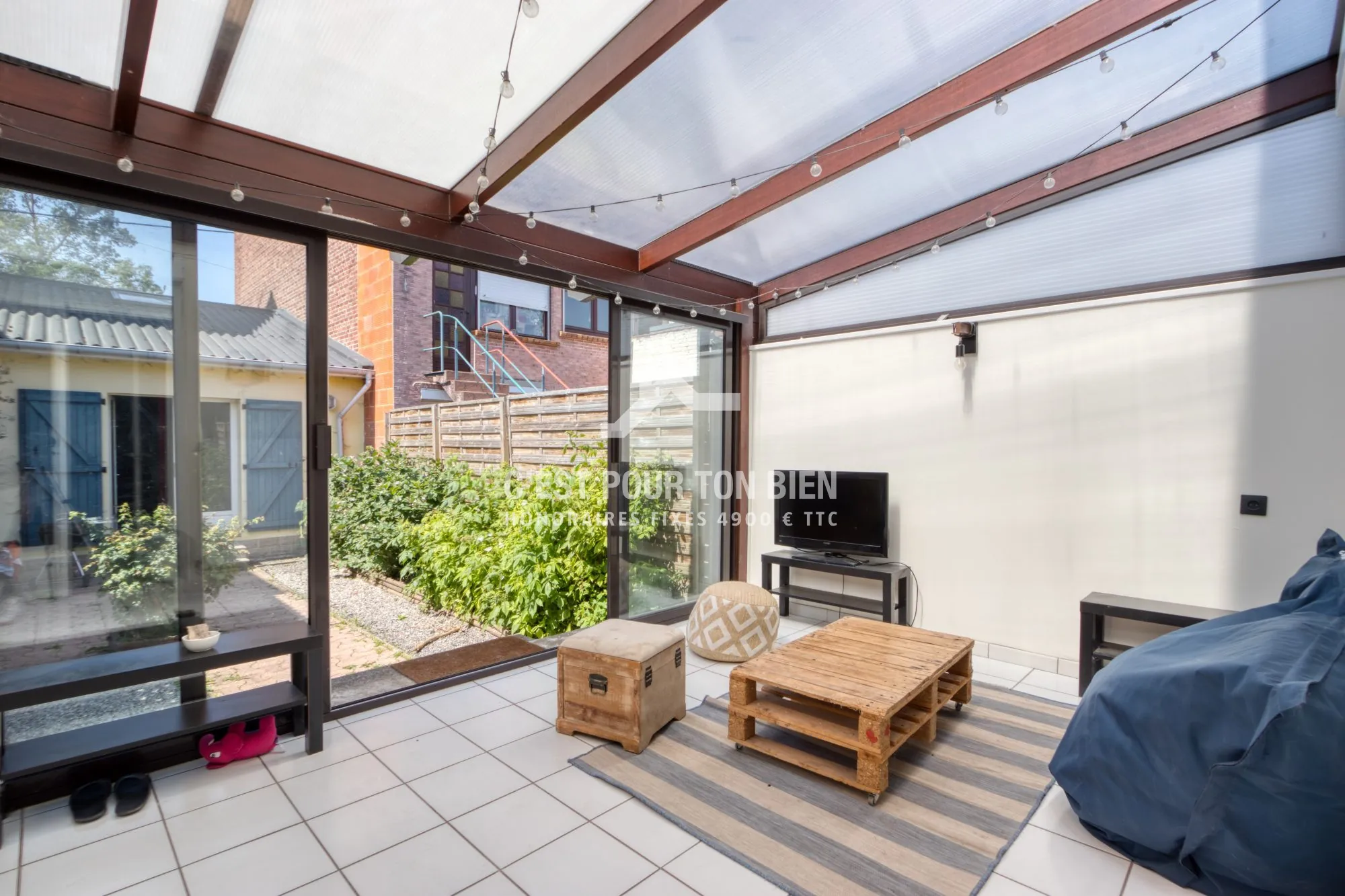 Charmante maison 2 chambres avec garage et extérieur à Loos 