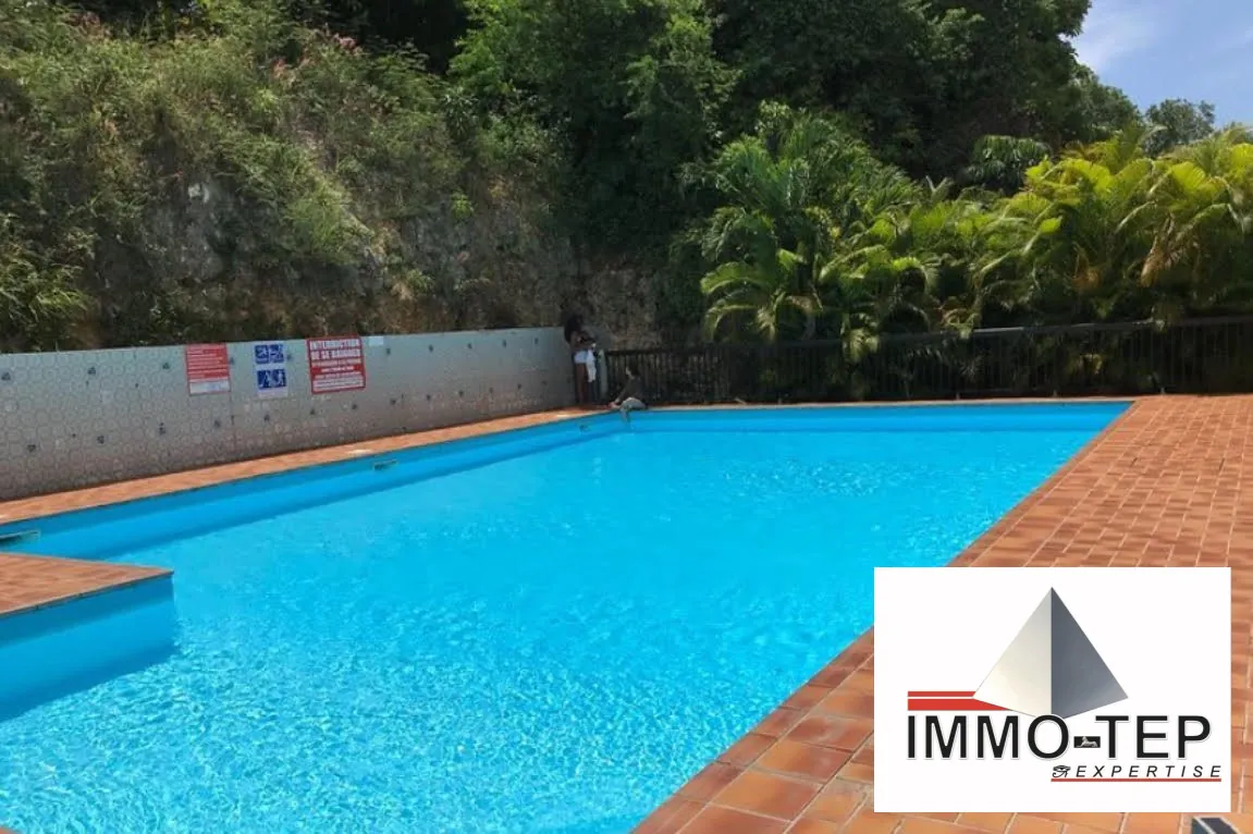 Studio de 28m² avec piscine au Gosier, résidence paisible et sécurisée