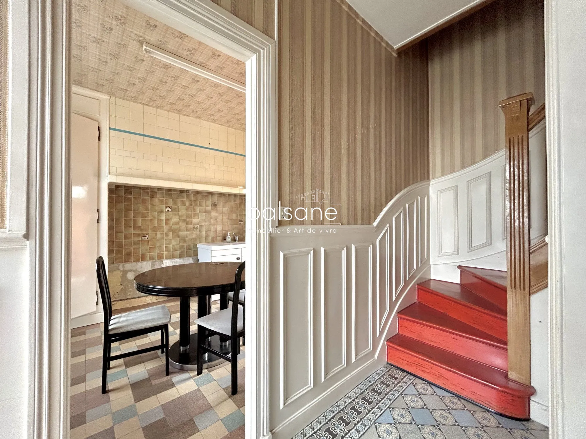 Maison ancienne à vendre à Grand-Quevilly avec jardin et potentiel de division 