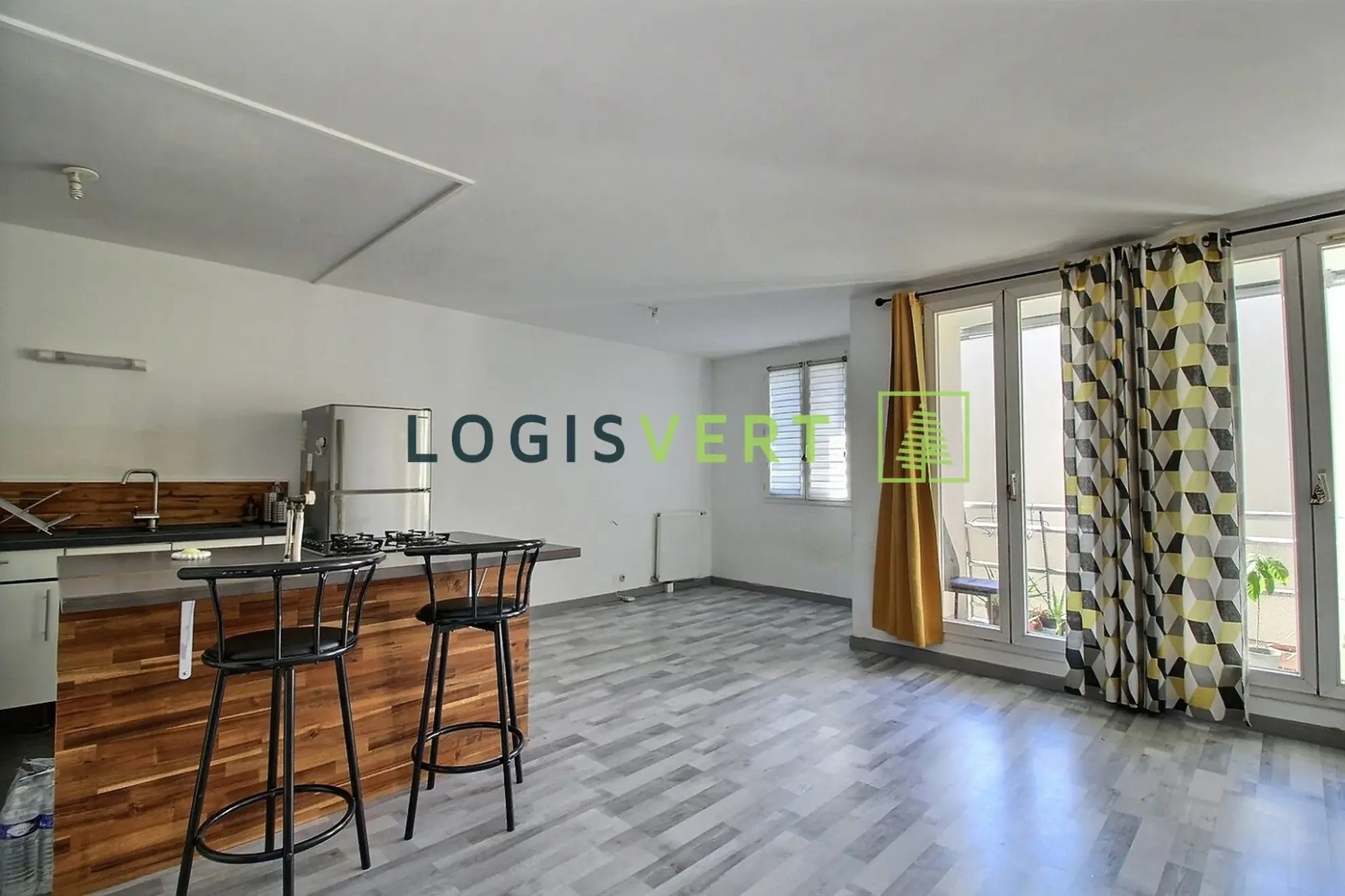 Appartement 2 pièces à Palaiseau avec balcon et box en vente 