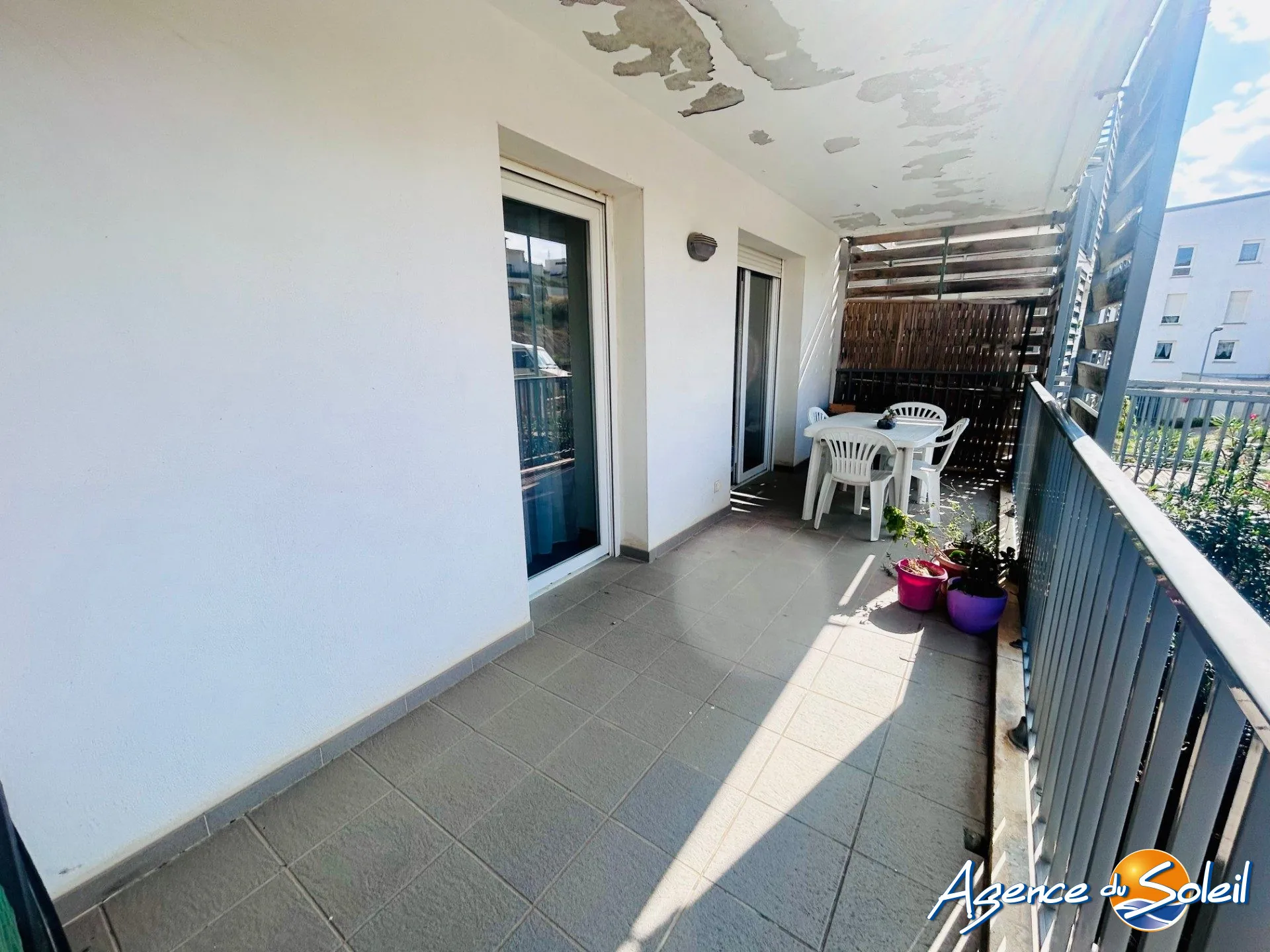 Appartement T2 à Narbonne avec parking, balcon et locataires en place - idéal investisseur