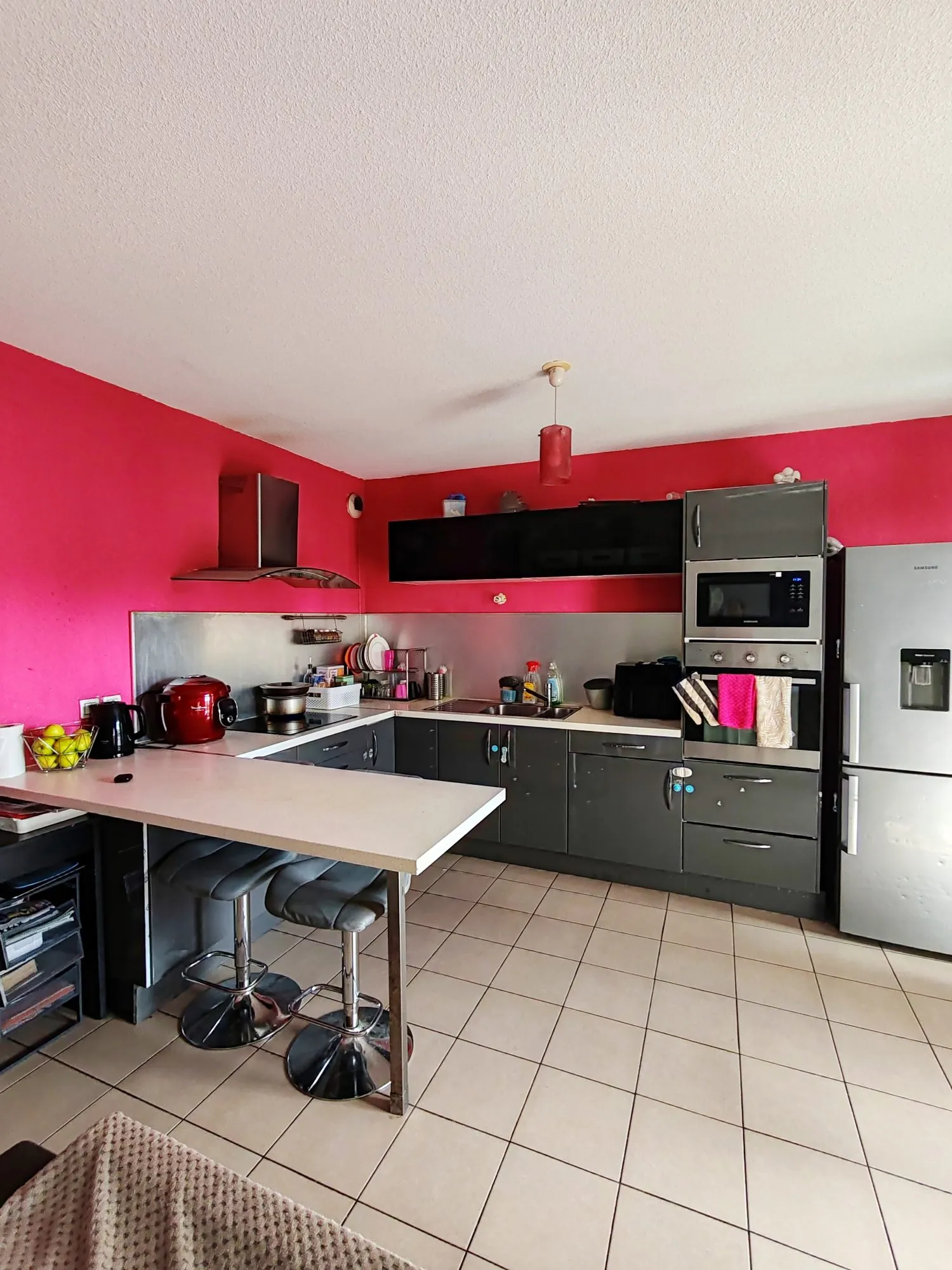 Appartement T3 avec terrasse et parking à Marseille Saint-Louis 