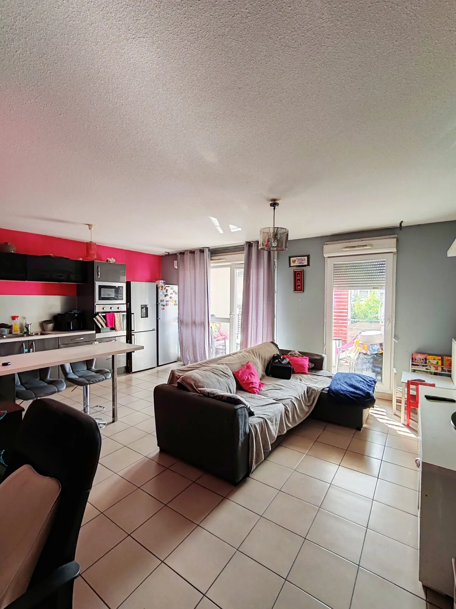 Appartement T3 avec terrasse et parking à Marseille Saint-Louis