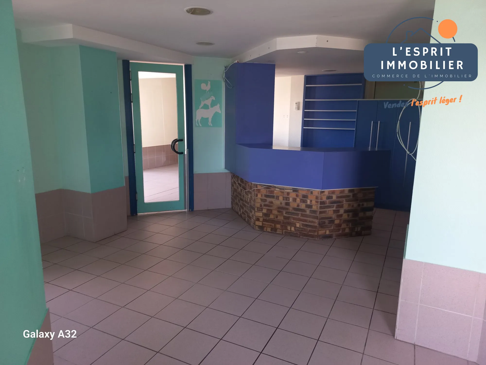 Local commercial lumineux de 290 m² avec logement à Faulquemont 