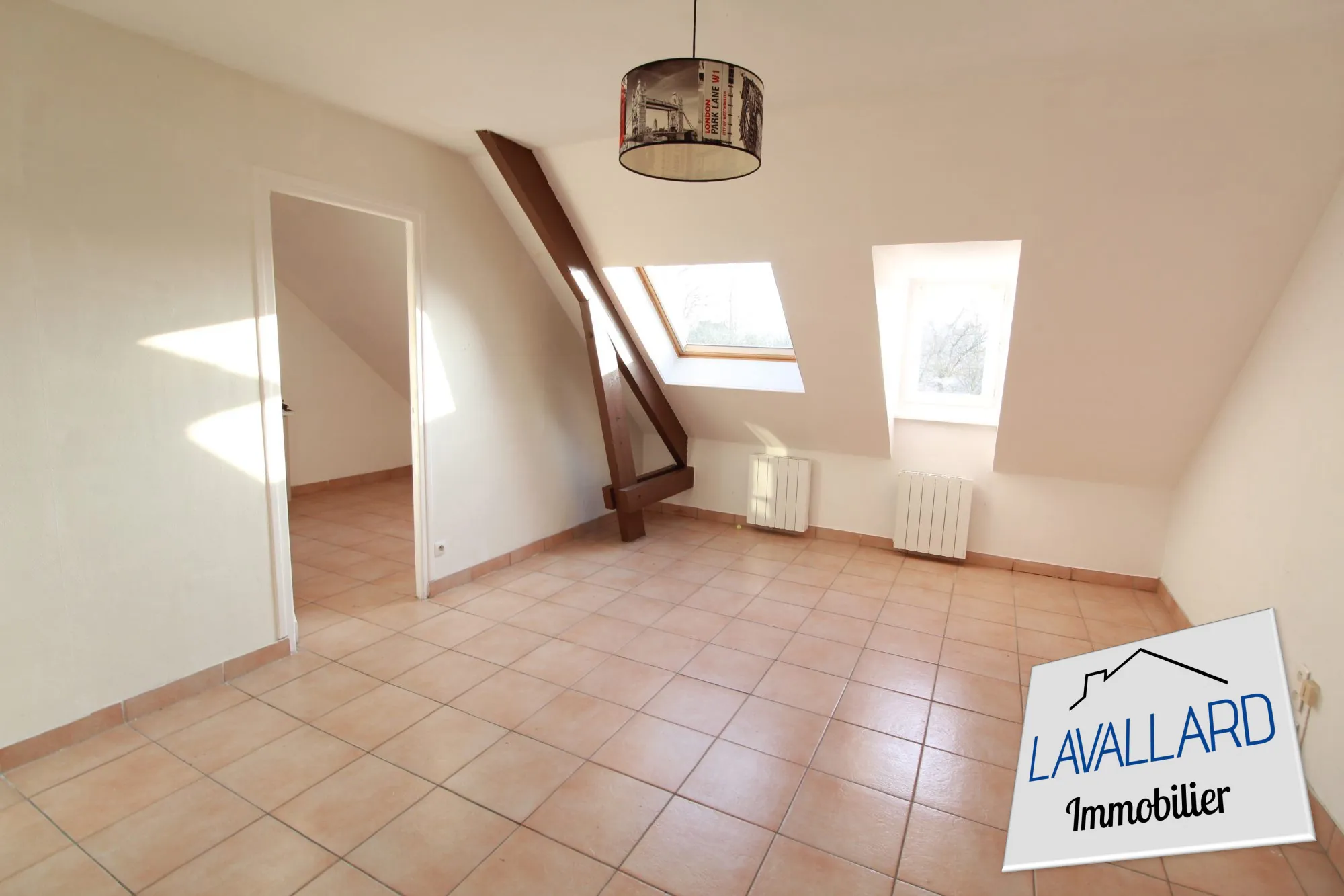 Achat appartement T2 à Doullens - 41 m², cave, proche commodités