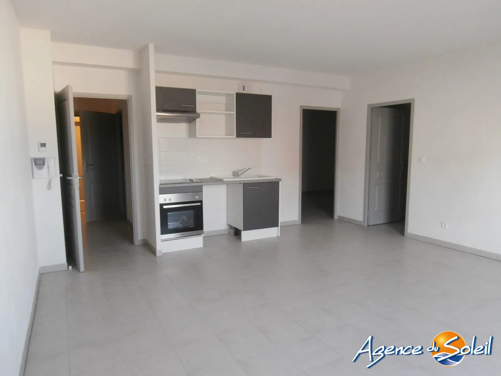 Appartement T3 avec terrasse et parking à Narbonne secteur Réveillon 