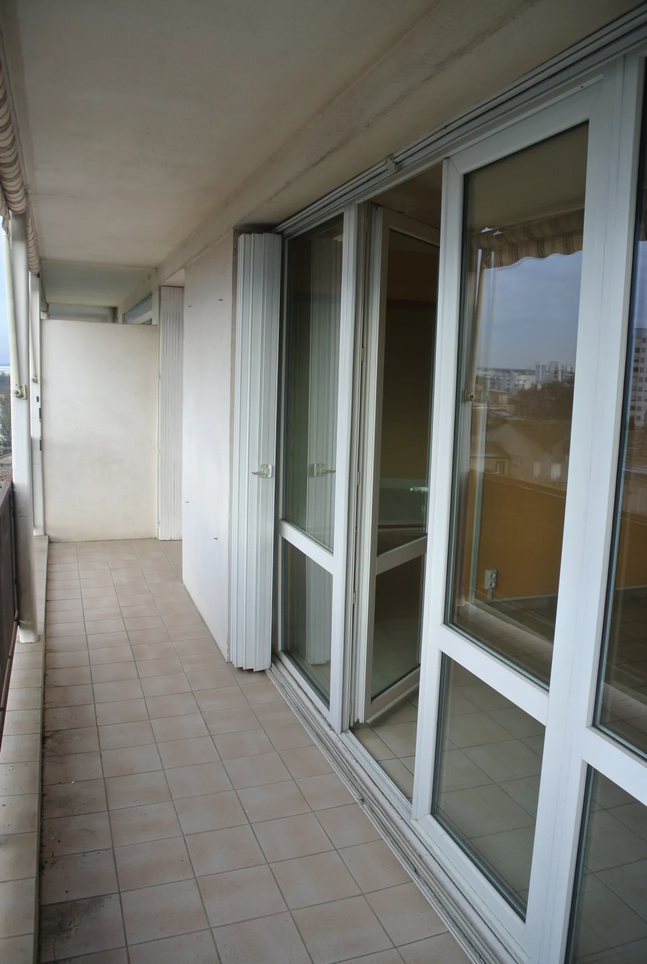 Appartement T3 avec balcon et ascenseur à Marmande - Vue dégagée 