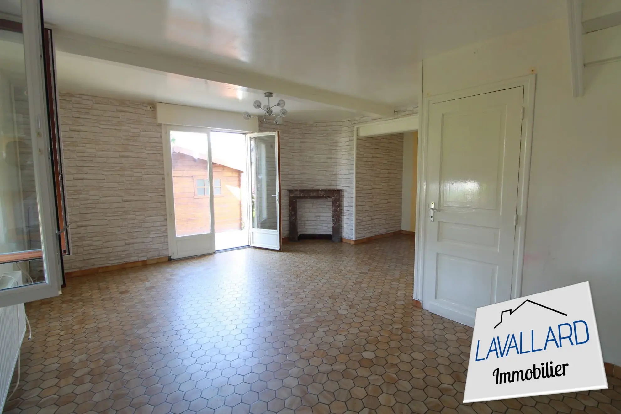 Maison à vendre à Mondicourt, 4 chambres, jardin, charme ancien 