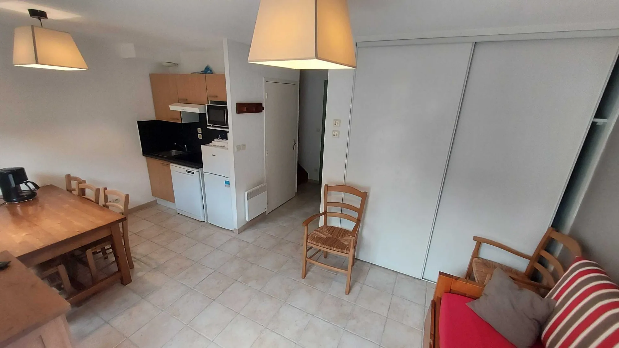 Appartement T3 duplex à vendre à Montignac-Lascaux avec terrasse et parking
