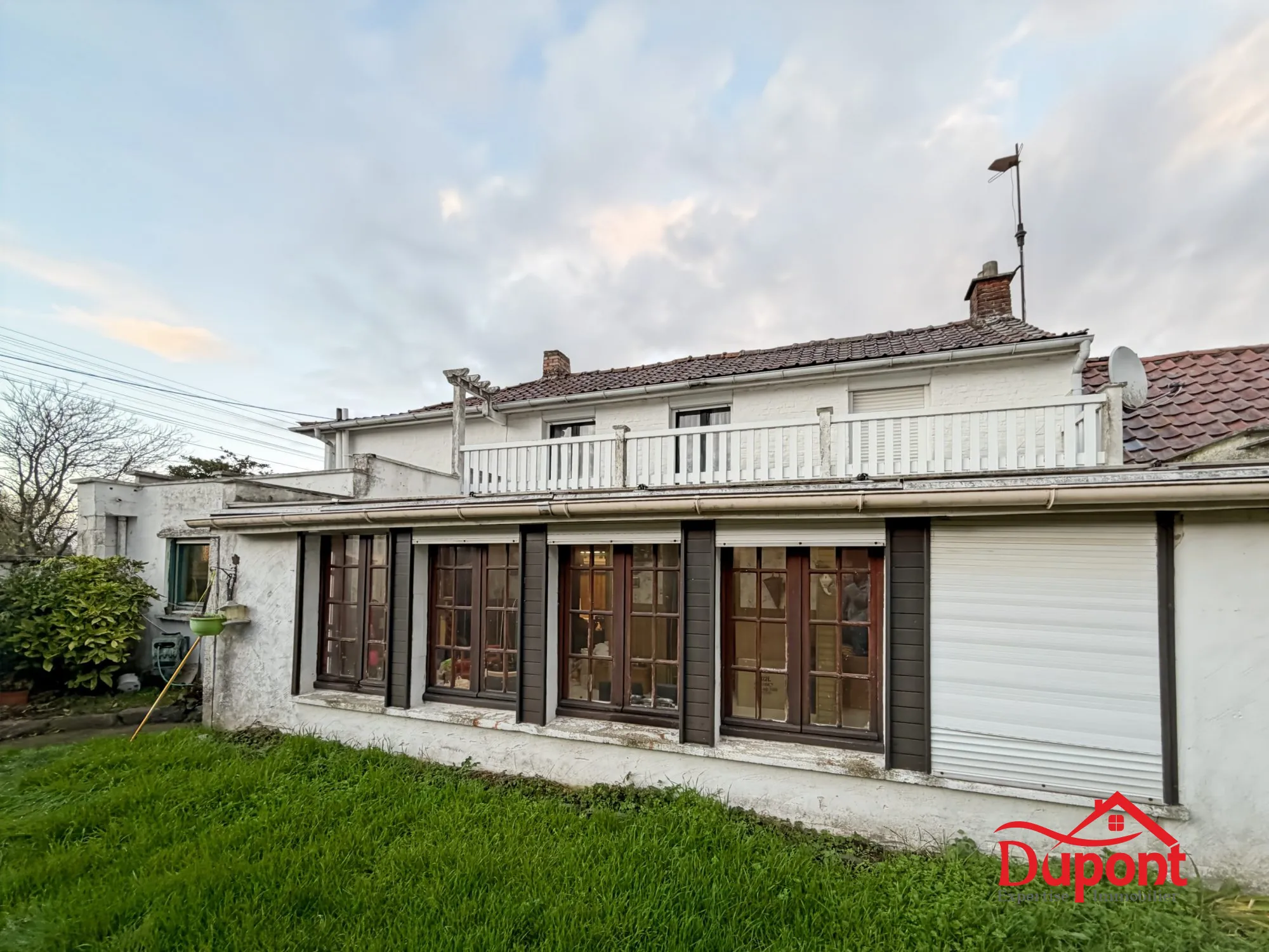 Longère individuelle à Montigny-en-Ostrevent avec grand terrain et dépendances