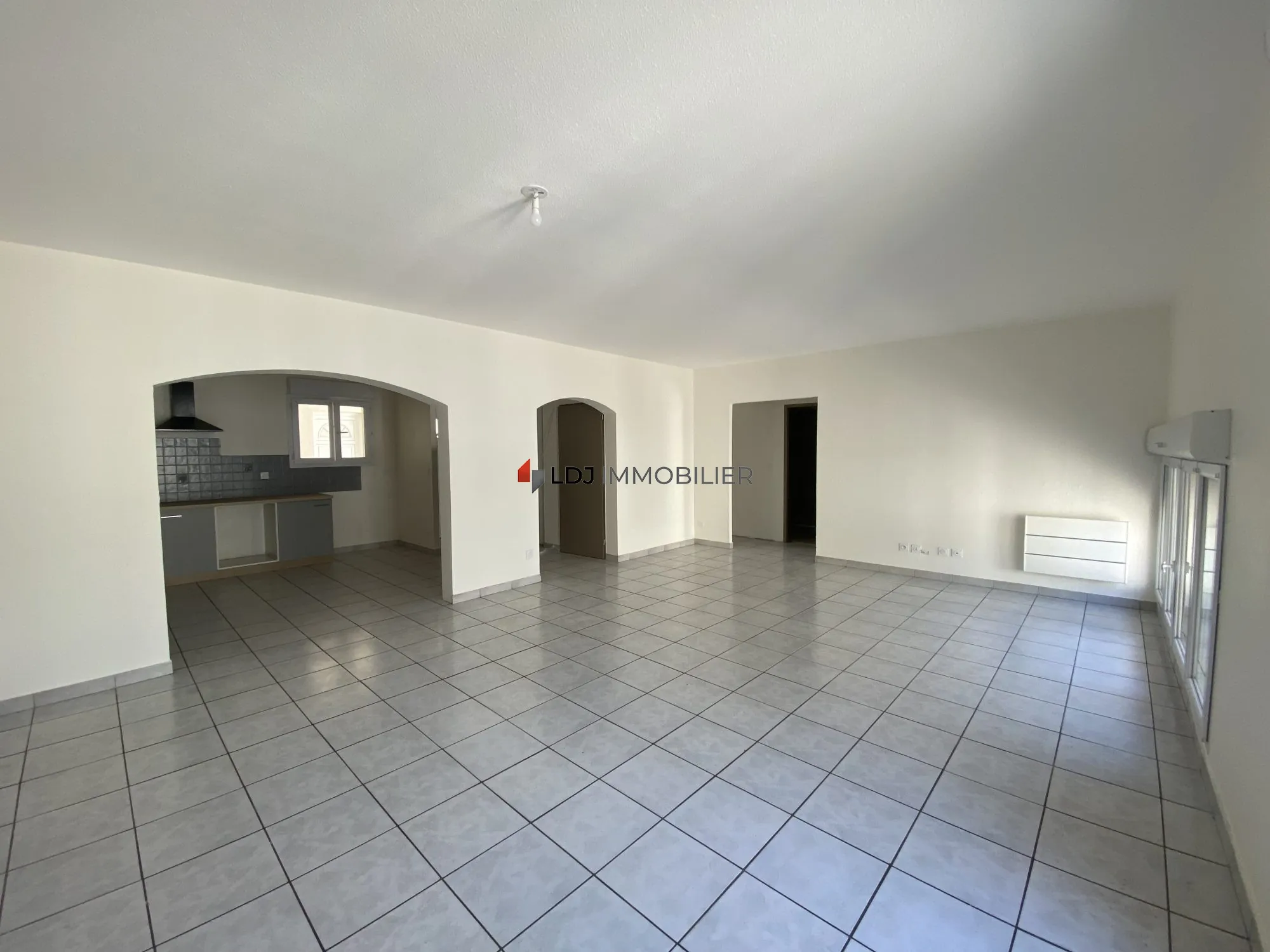 Appartement à vendre à Villelongue-de-la-Salanque avec parking et modernité 