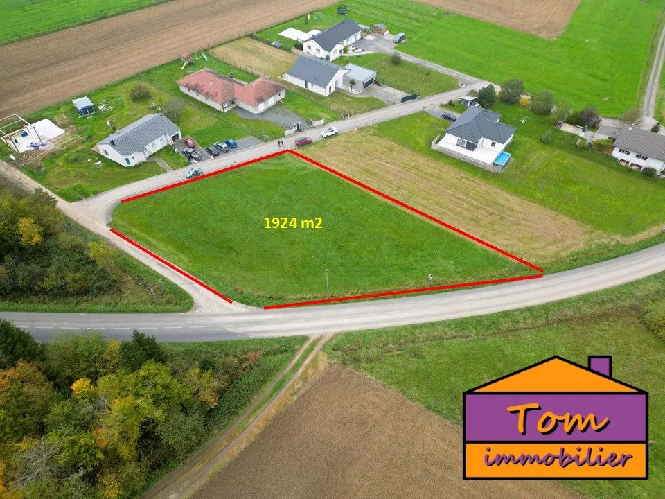 Terrain constructible de 1924 m² avec vue sur la campagne à Nonhigny