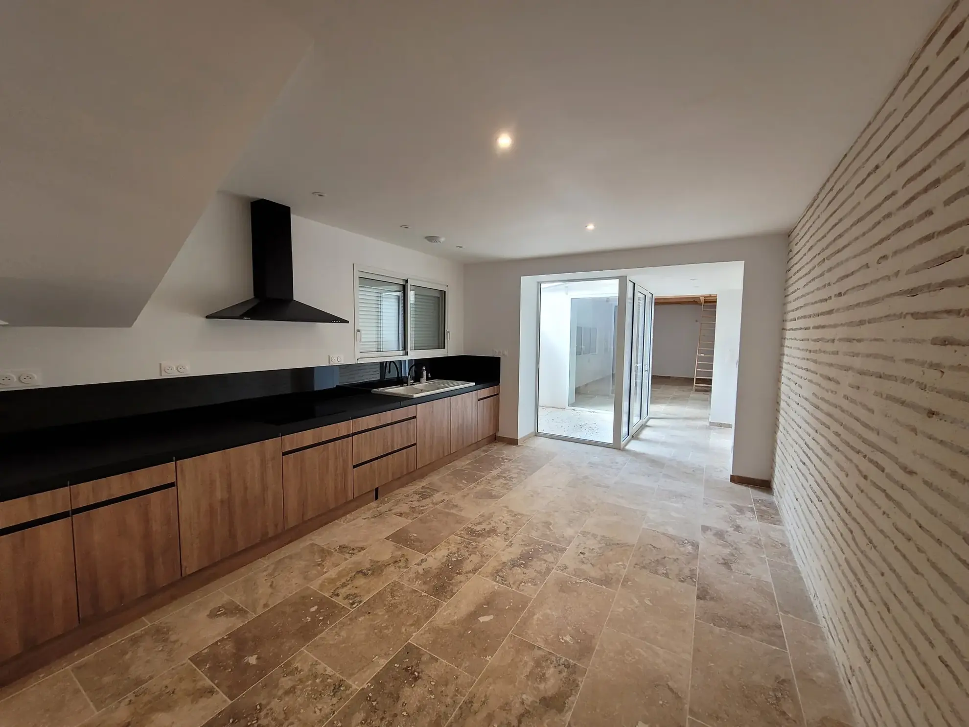 Charmante maison rénovée en centre-ville de Marmande avec 3 chambres 