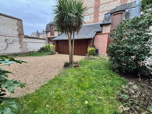 Maison de maître élégante de 160m² à vendre à Elbeuf 