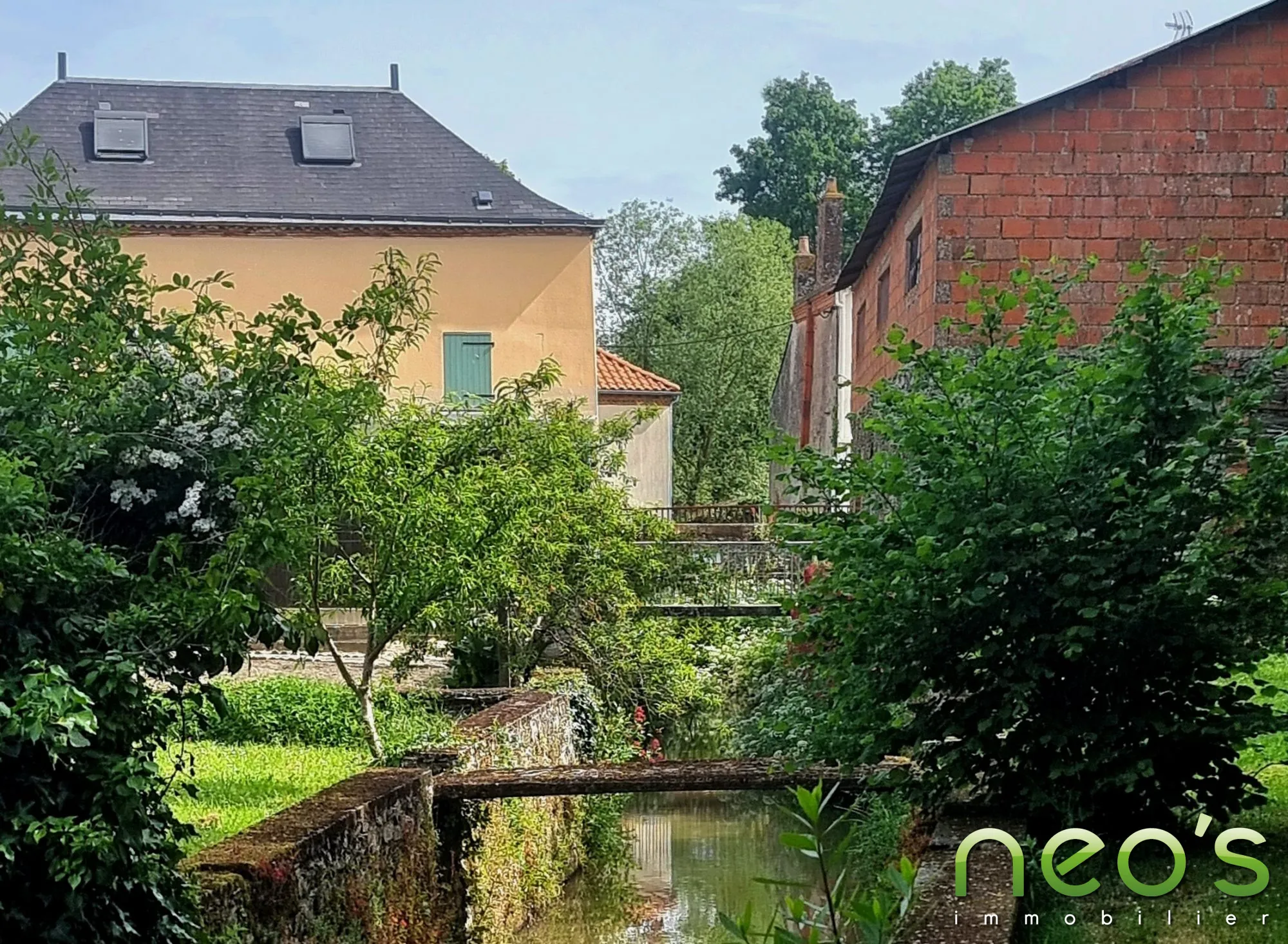 Charmante maison avec dépendance et jardin à La Poitevinière - 918 m²