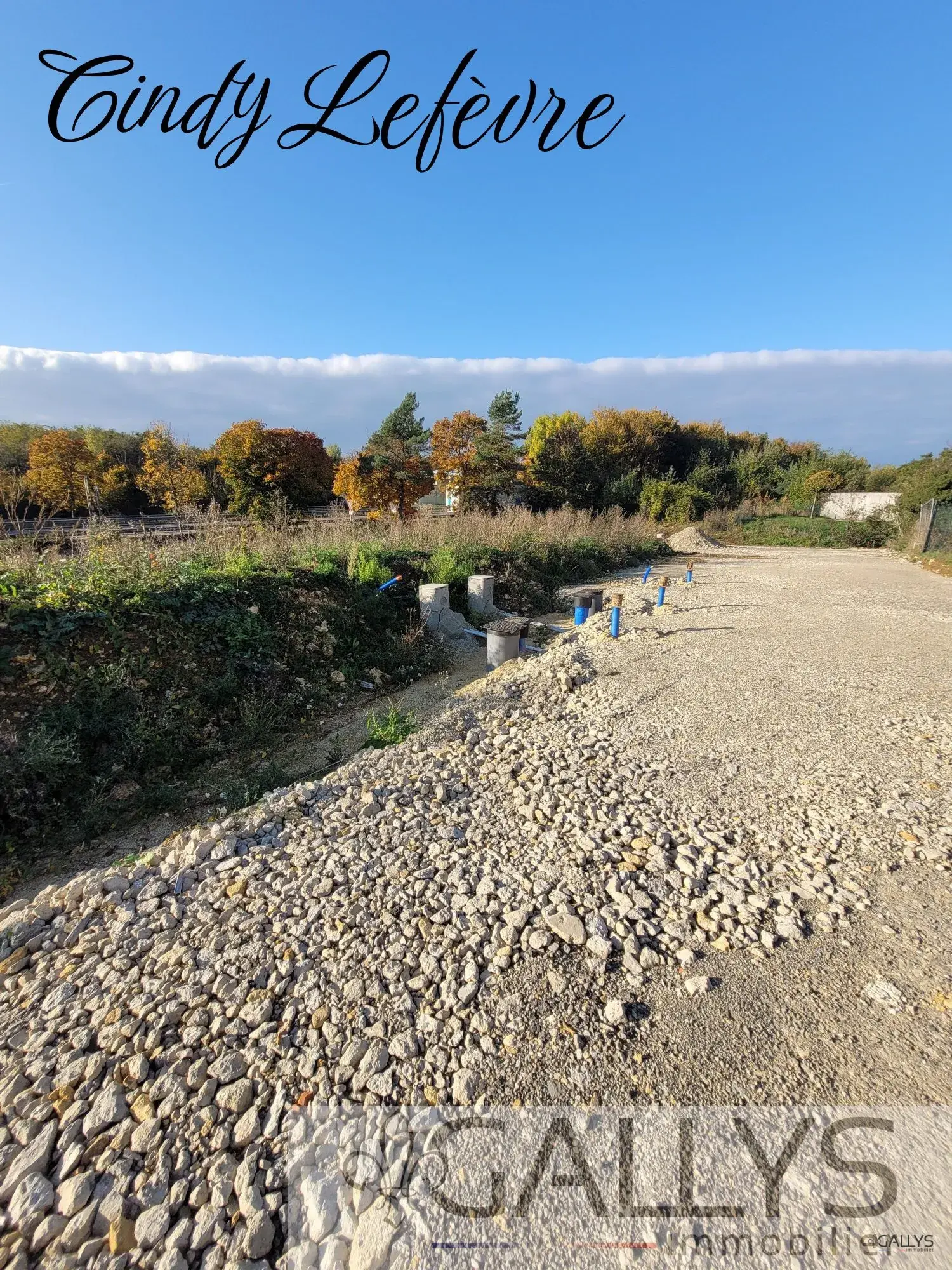 Terrain viabilisé de 722 m² à Longwy-Haut avec vue dégagée 