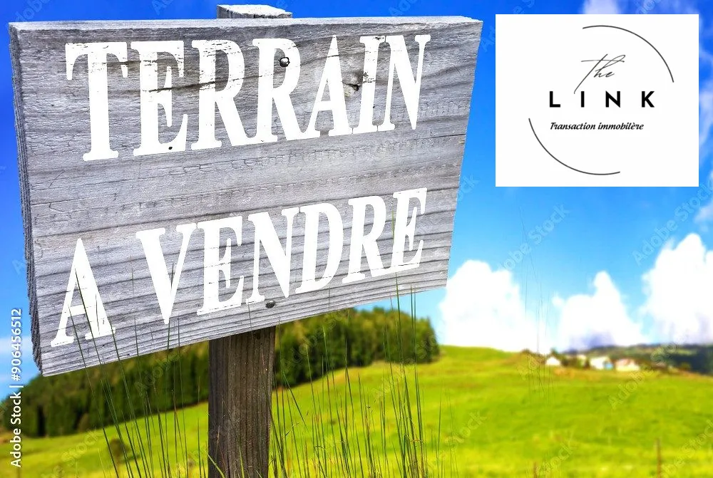 Terrain constructible à Port-Saint-Louis-du-Rhône avec proximité mer et commodités