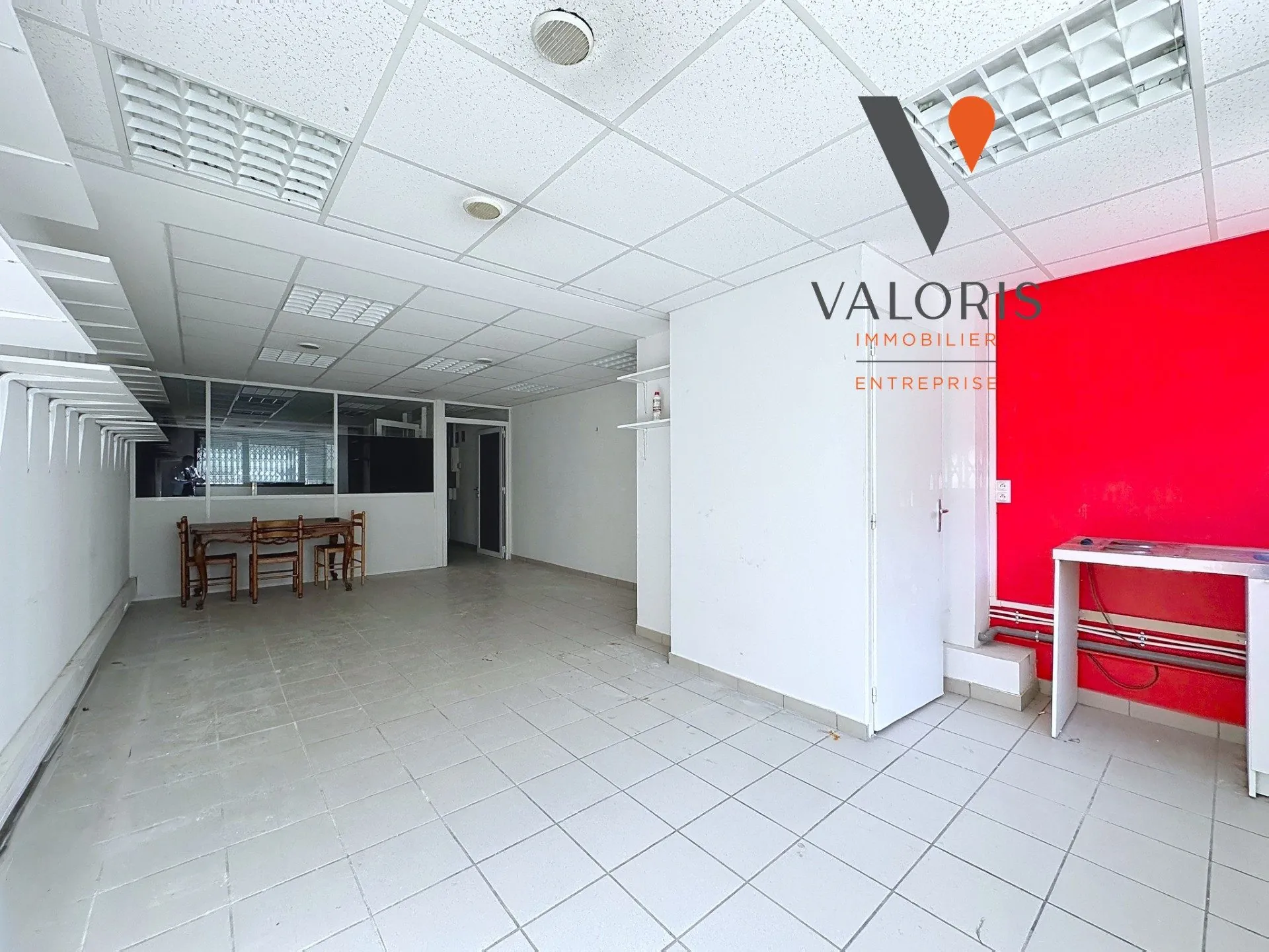 Local professionnel de 51 m² à vendre à Grenoble - idéal bureau ou logement