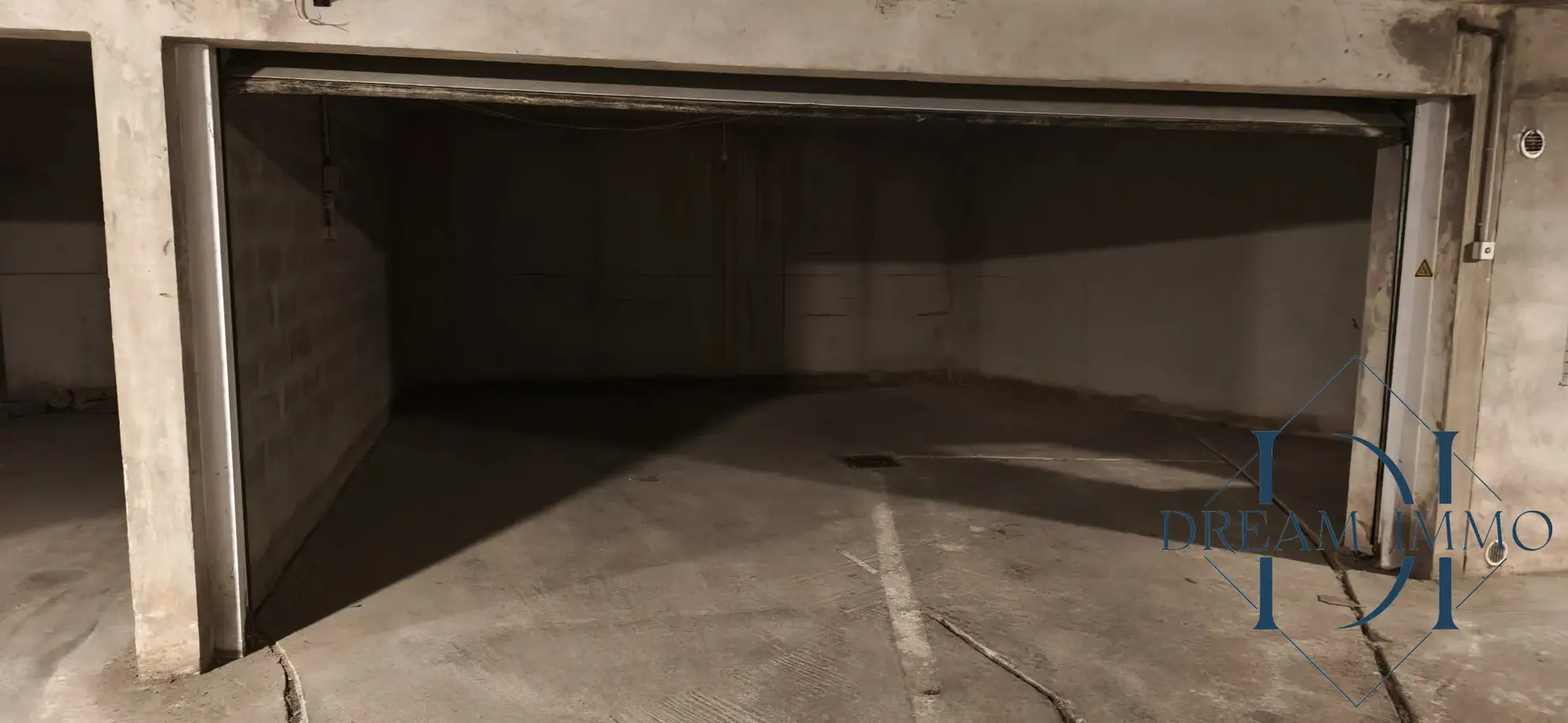 Double garage fermé de 35 m² à Montpellier, secteur Boutonnet 