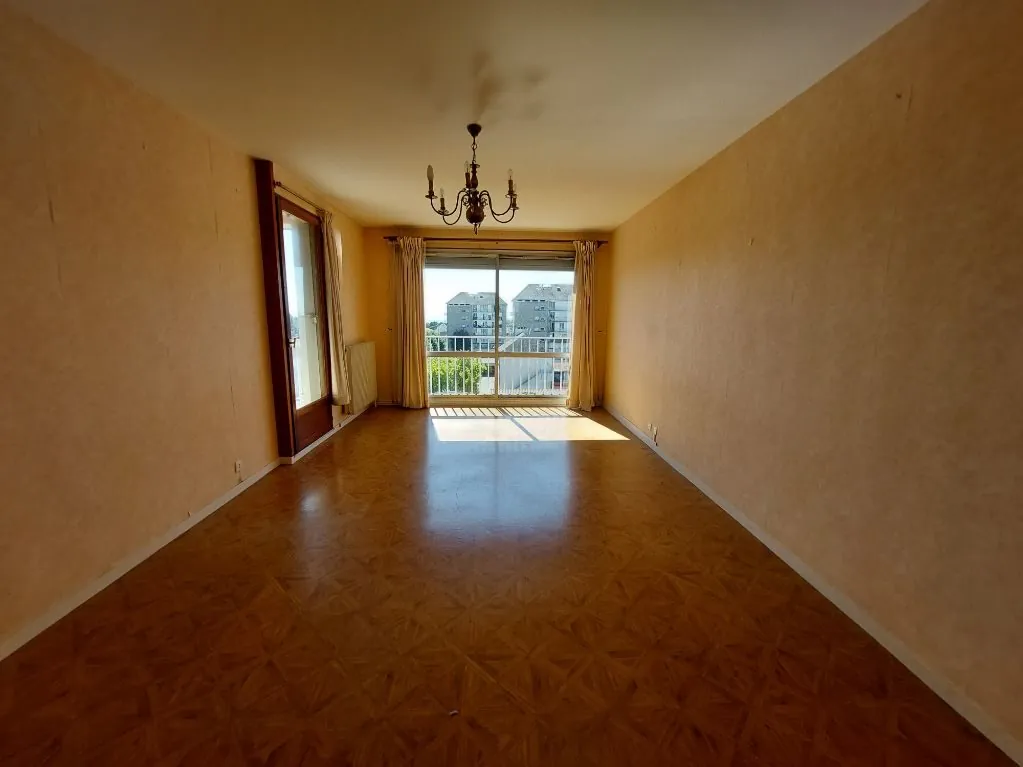 Appartement 3 pièces avec vue mer à Granville, garage, cave, ascenseur