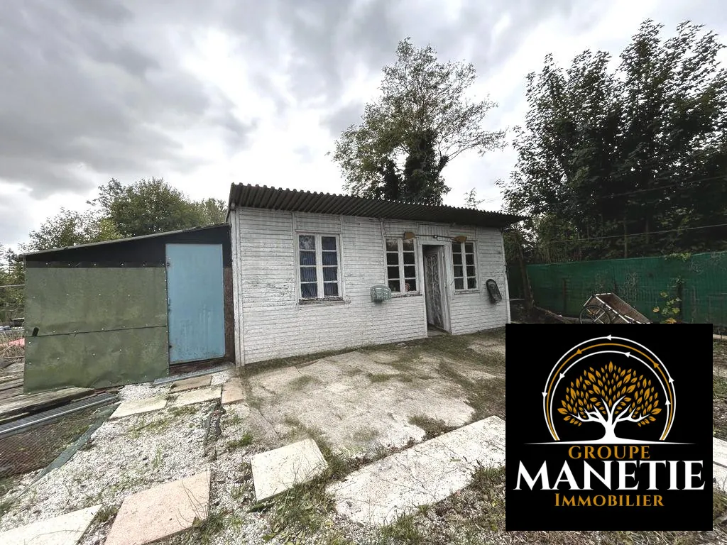 Maison de campagne à rénover avec vue sur l'étang à Fèchain 