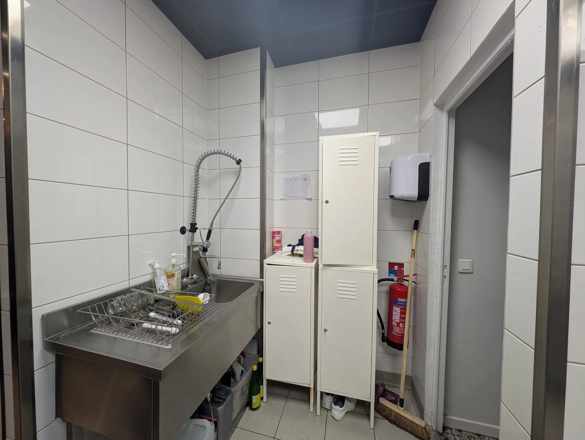 Fonds de commerce pâtisserie et salon de thé à vendre dans le 18ᵉ à Paris