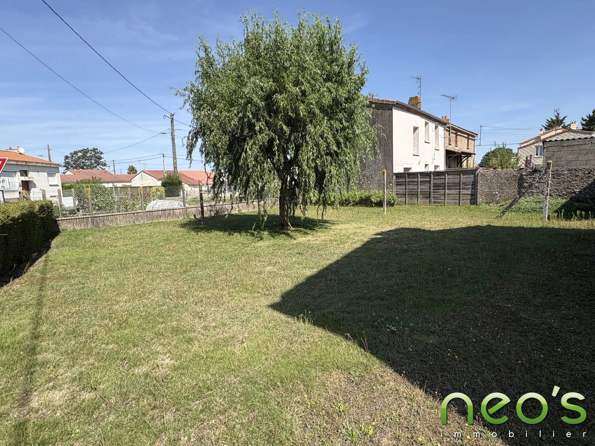 Maison à vendre à VilleDieu La Blouère avec 4 chambres et terrasse 