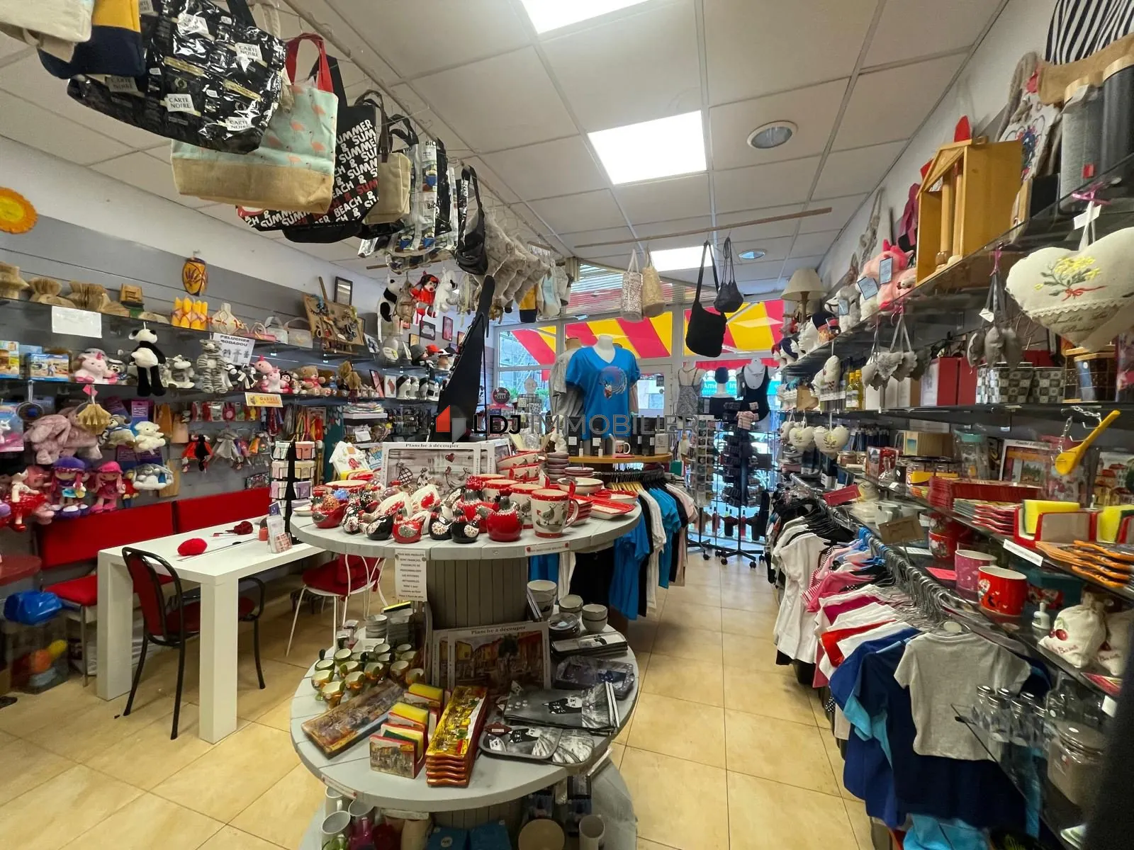 Fonds de commerce à vendre à Amélie-les-Bains-Palalda, 45 m², emplacement stratégique