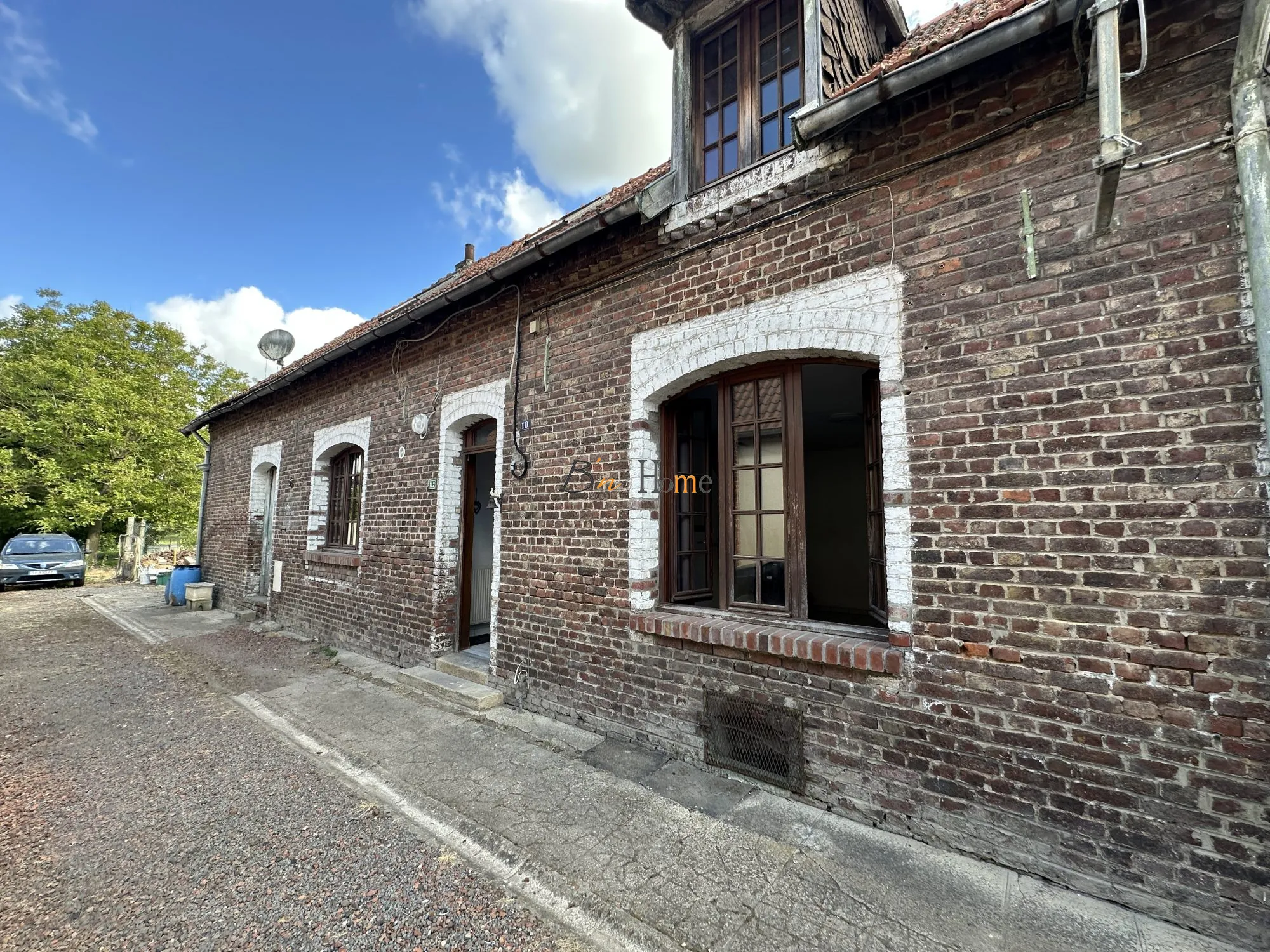 Maison à rénover avec grand potentiel à Écourt-Saint-Quentin
