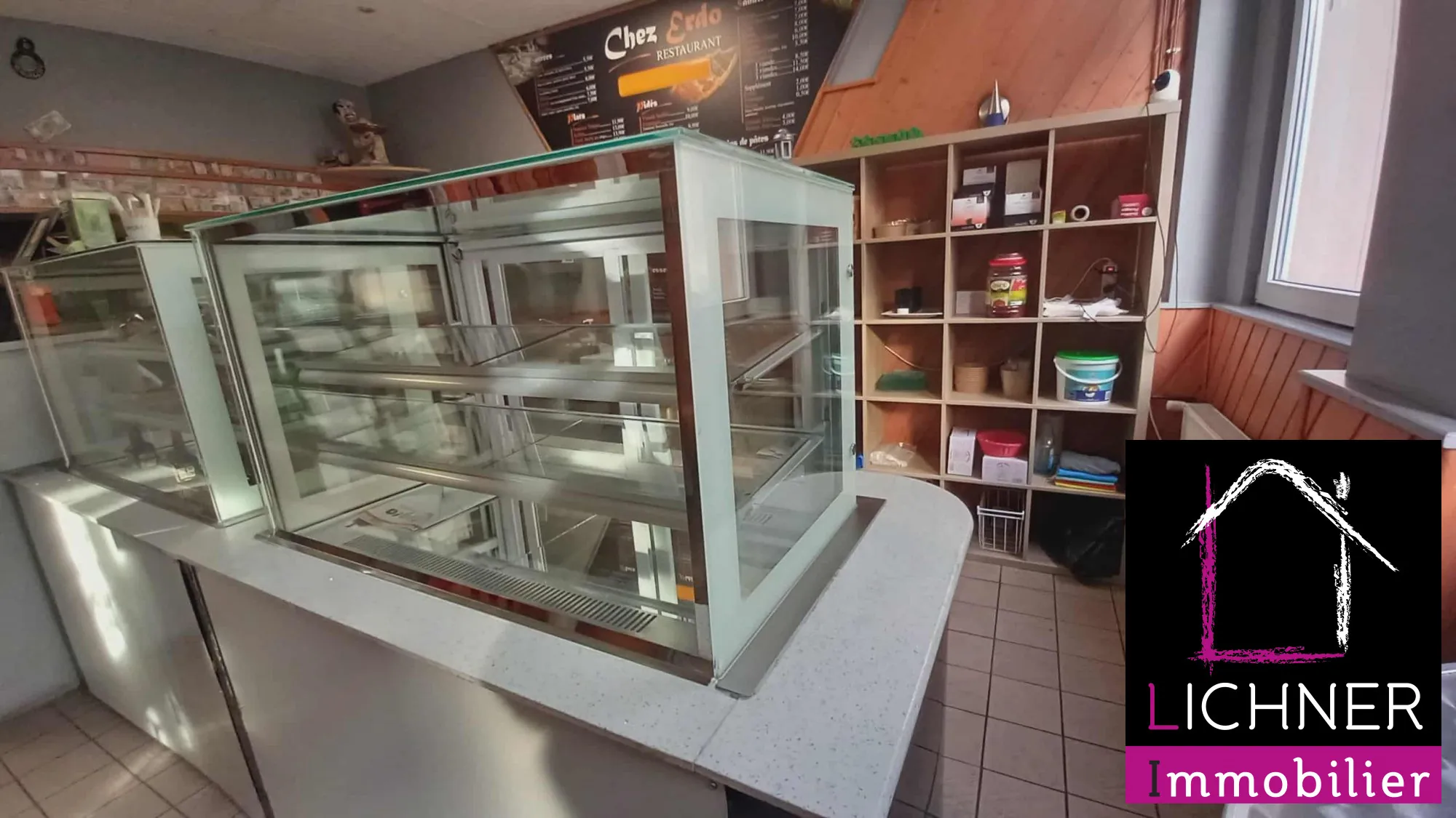 Local commercial de 142 m² à Saint-Avold, idéal pour restauration ou reconversion en habitation 