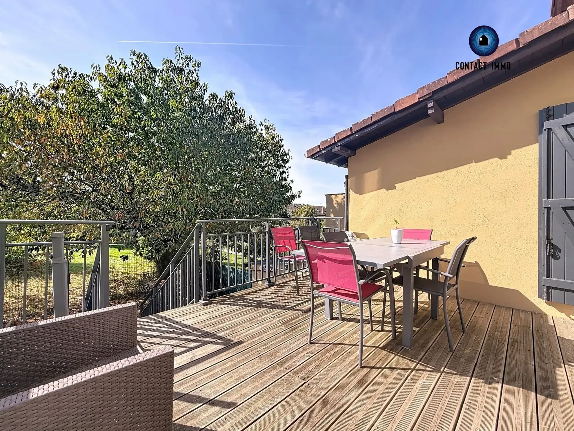 Maison lumineuse des années 30 à Brive-la-Gaillarde avec jardin et suite au RdC 