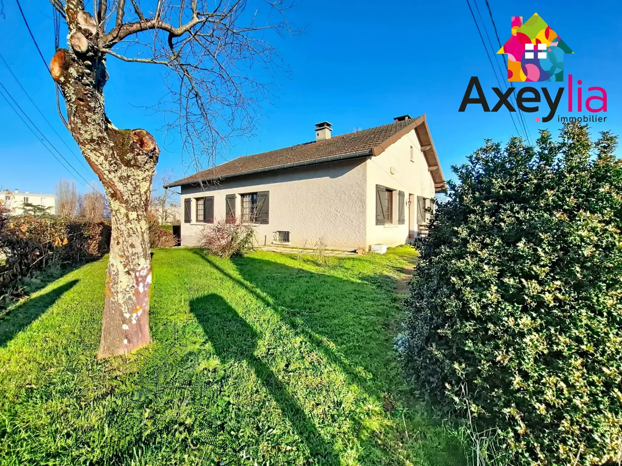 Maison à vendre à Charroux avec 4 chambres et terrain arboré en vente