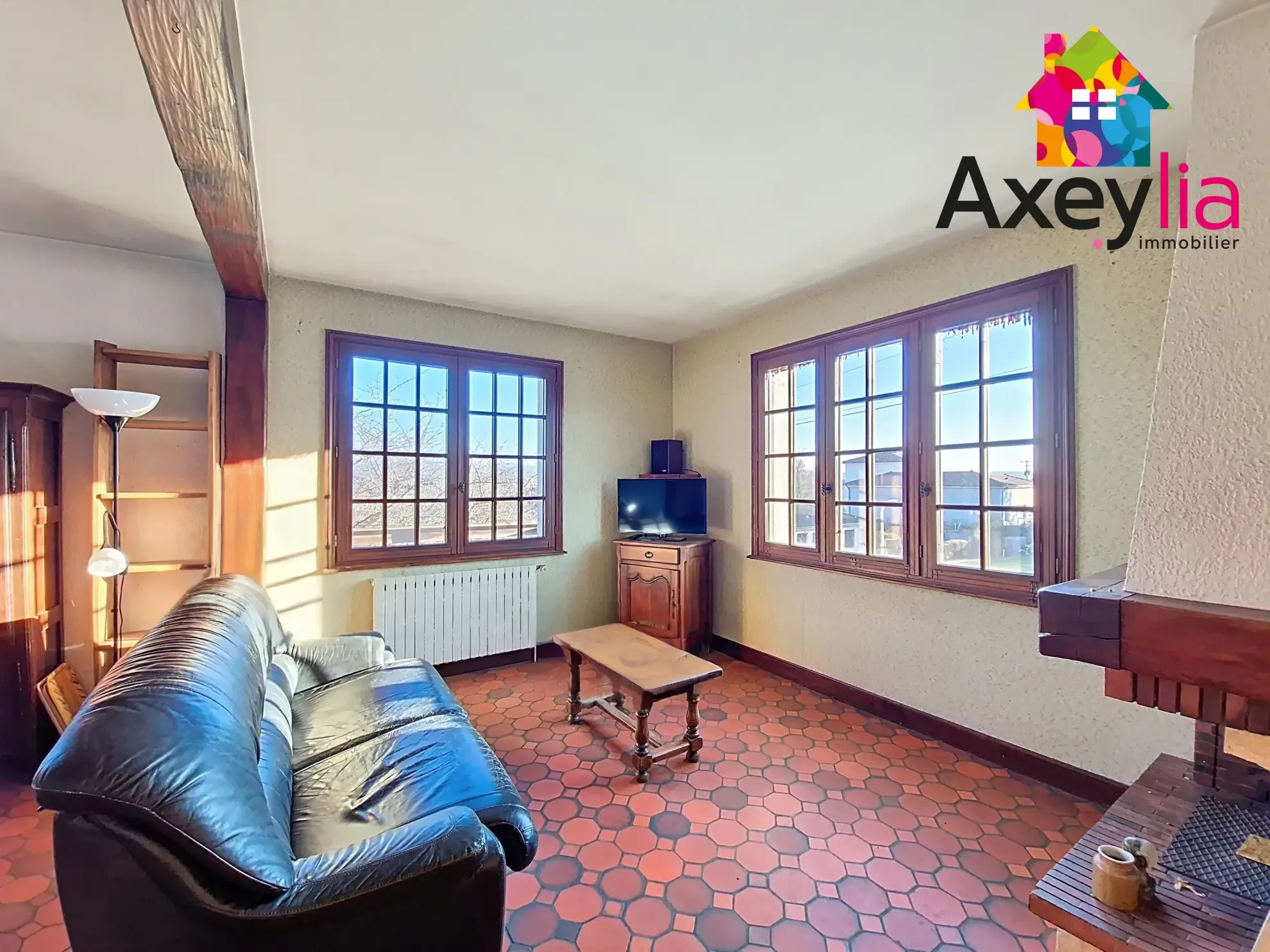 Maison à vendre à Charroux avec 4 chambres et terrain arboré en vente 