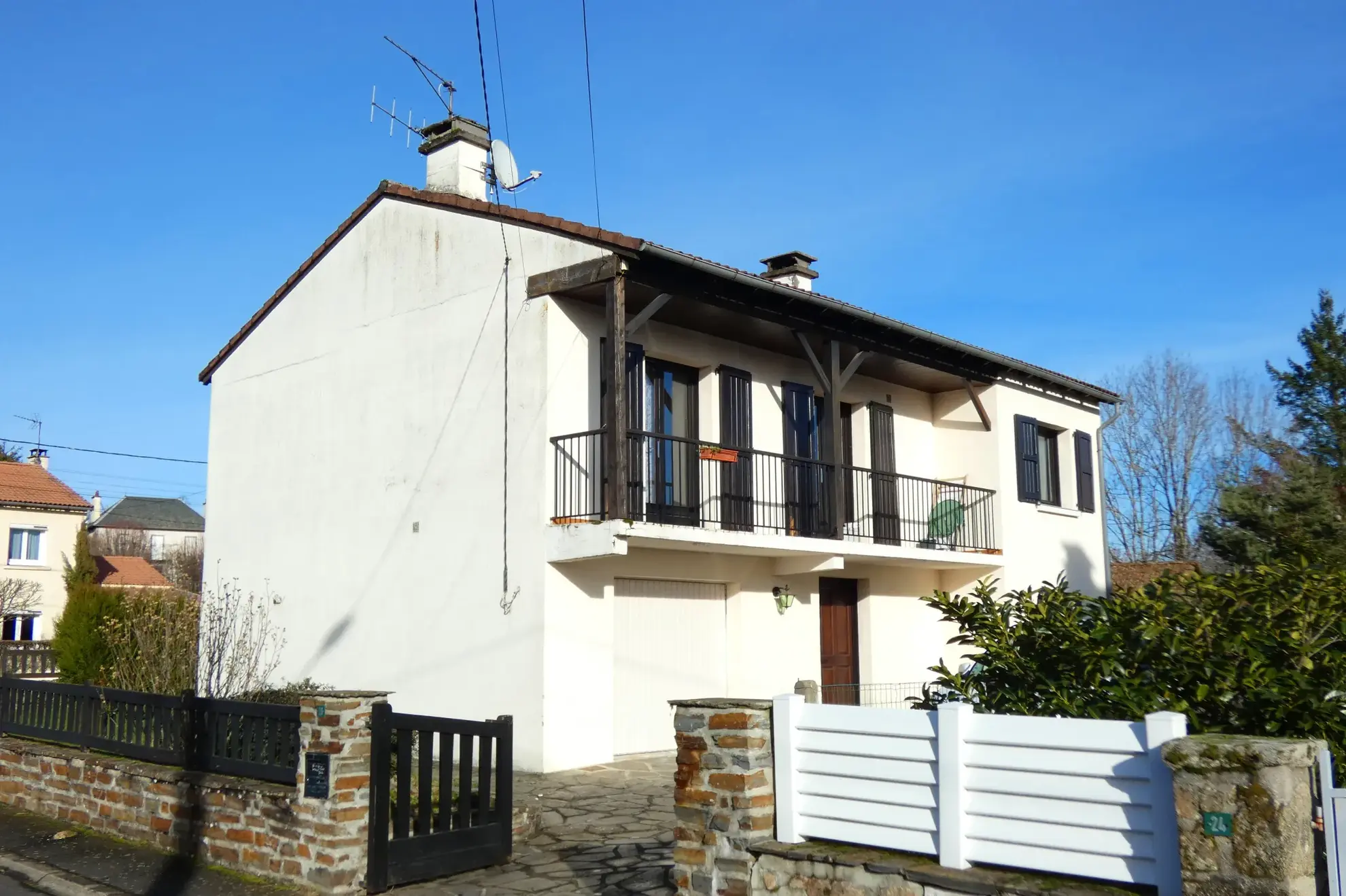 Belle maison à Ytrac avec 4 chambres, garage et jardin clos - secteur résidentiel