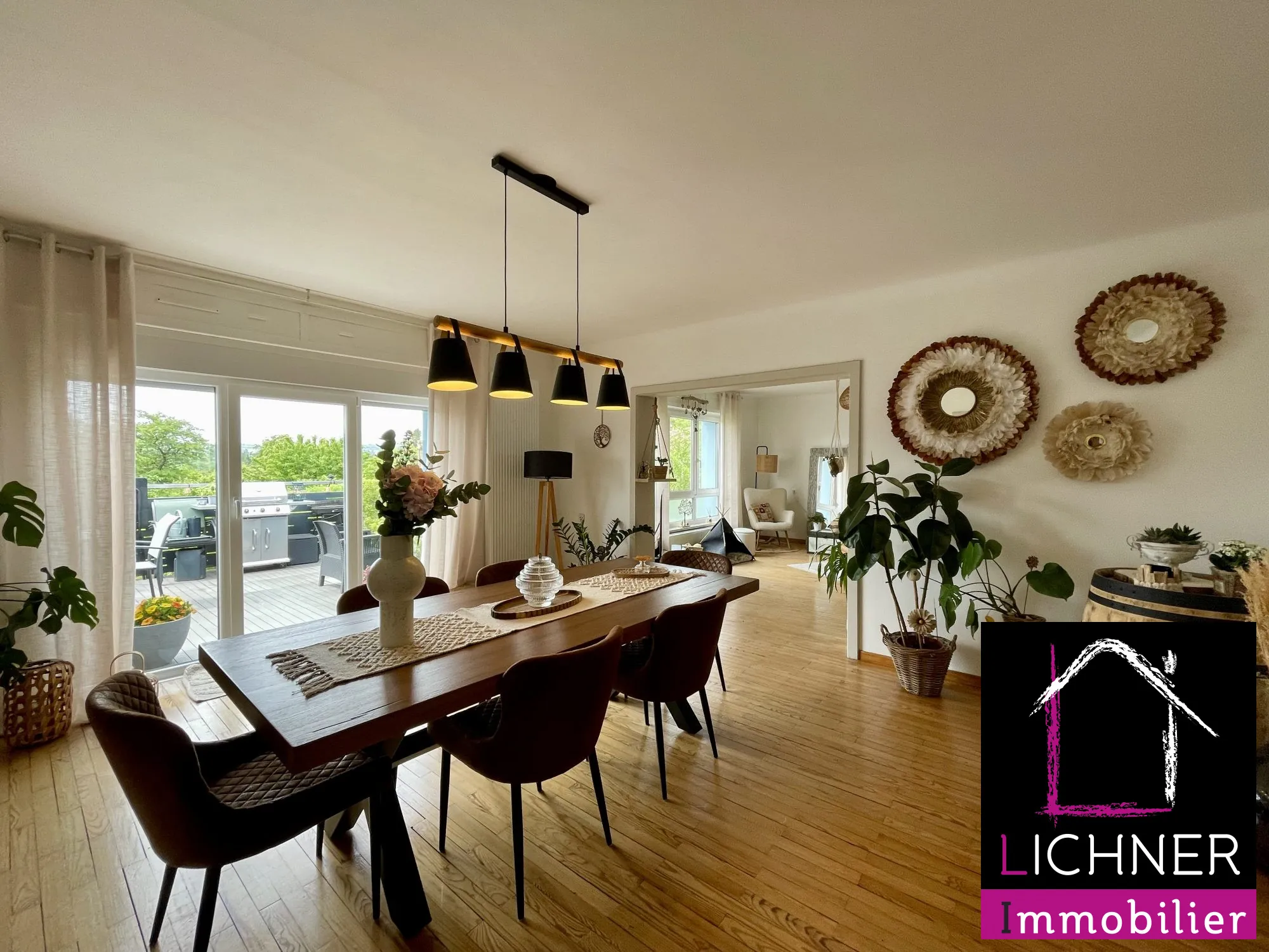 Appartement spacieux de 124 m² avec jardin et terrasse à Etzling